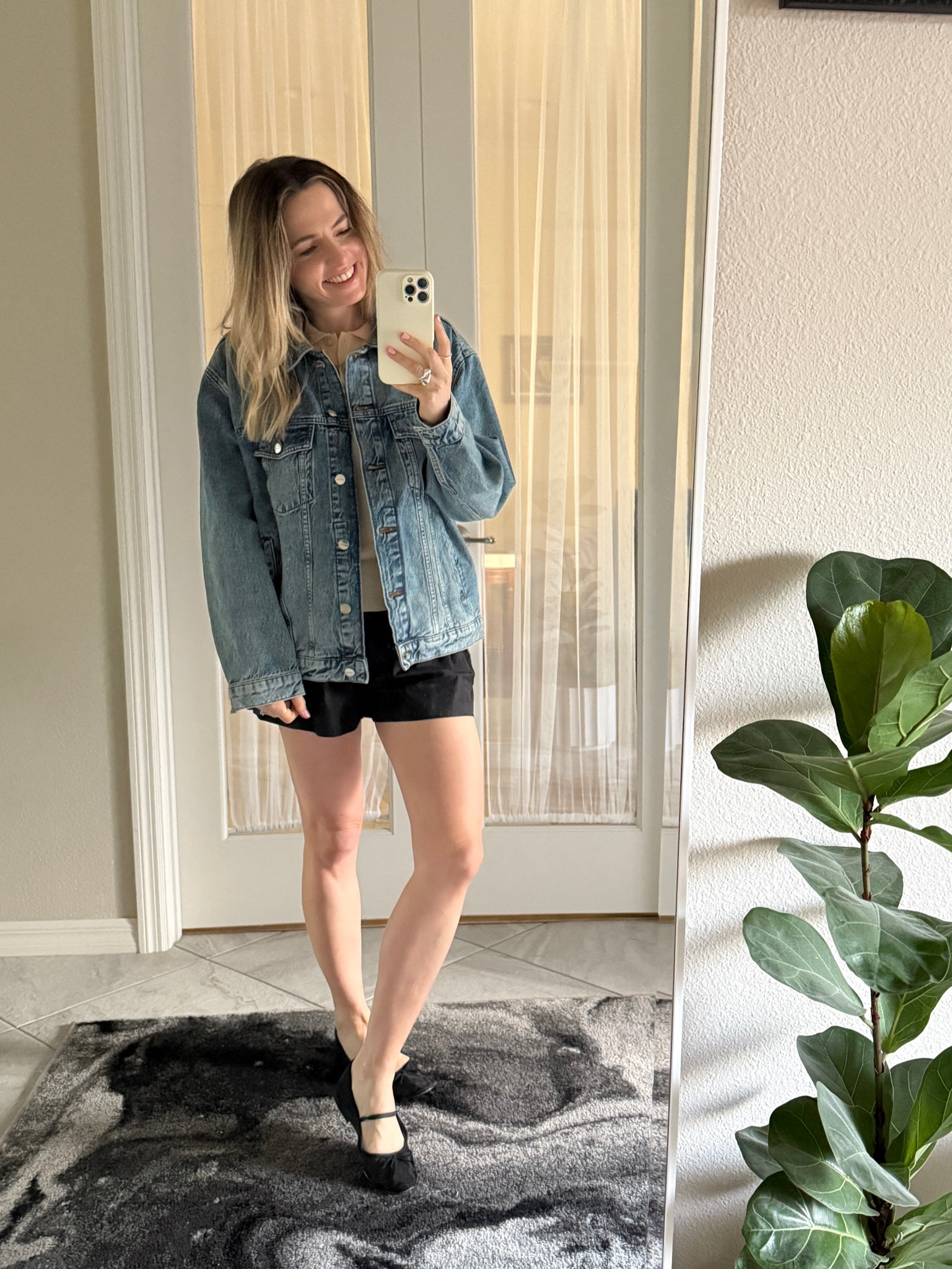 a little summer road trip to Miami outfit 🤍 I love the boxer shorts trend lately - they’re so comfy!!! 

#LTKSummerEdit #LTKFindsUnder100 #LTKSeasonal