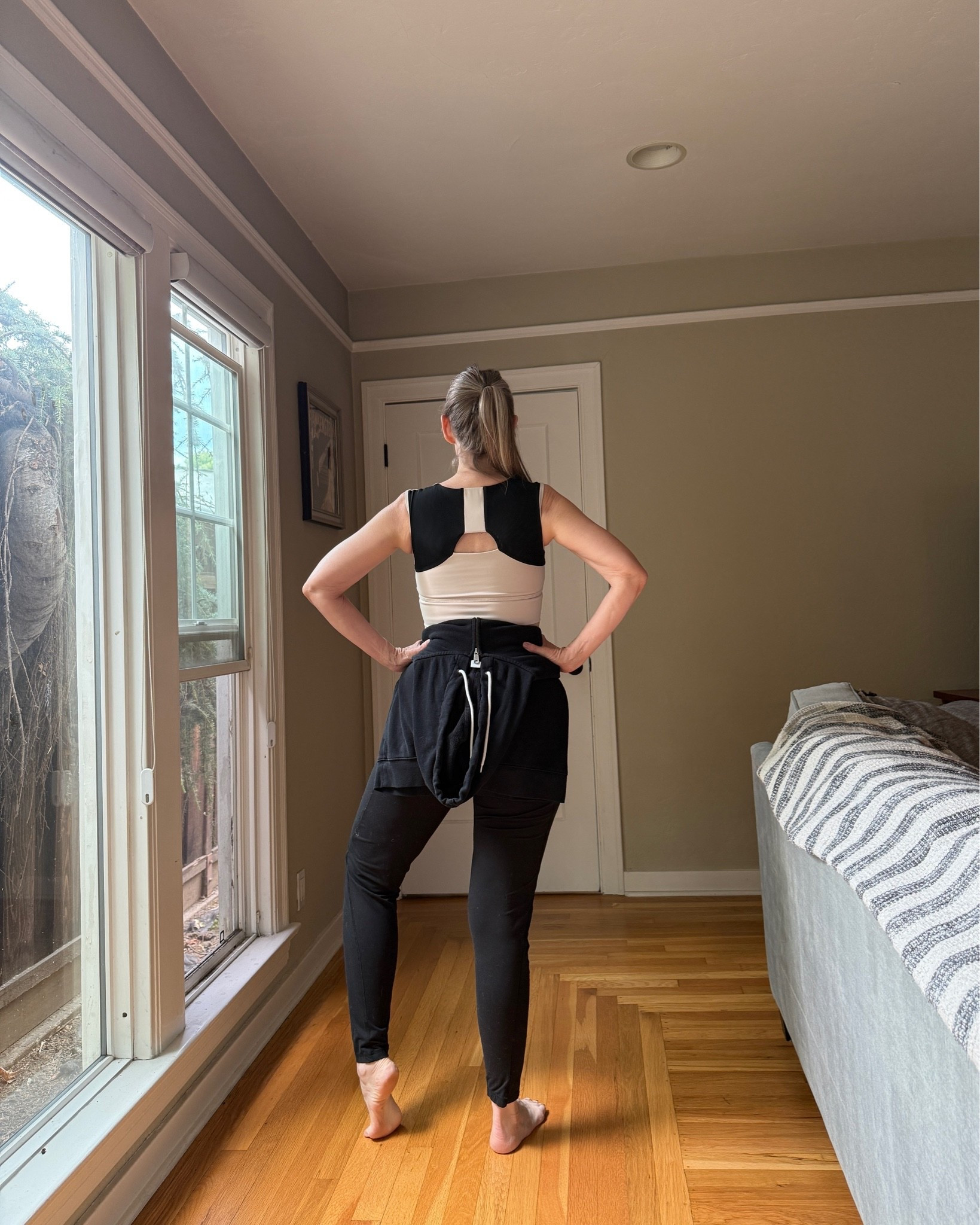The sports bra that will fix your posture! #sportsbra #activewear #posture #fixyourposture #sportsscience

#LTKActive #LTKOver40 #LTKdayinmylife