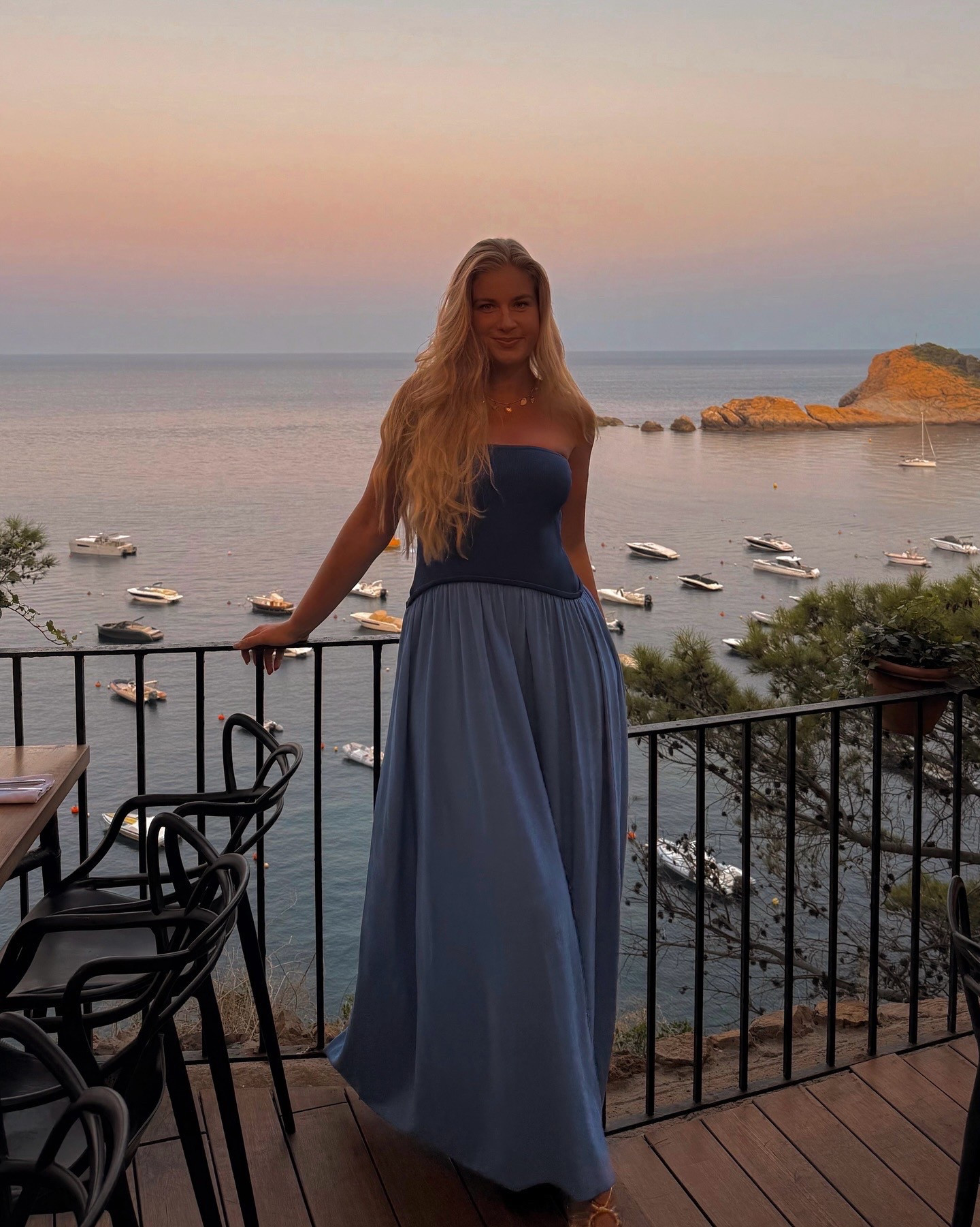 Absolutely adore this dress 💙 I’d recommended sizing down! I’m usually a medium (including in this brand normally) and I got a small! Great for weddings, rehearsal dinners, bridal showers, anything! 

#LTKWedding #LTKMidsize #LTKStyleTip