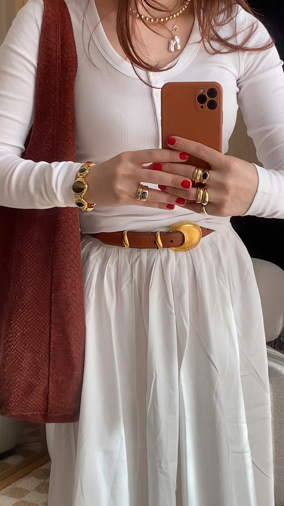 if you’ve been looking for the perfect full skirt (especially if you’re a short girlie like myself), i got you covered 😌🥰 love accessorizing full white outfits with gold accents #longskirt #fullskirt #springoutfit 

#LTKVideo #LTKeurope #LTKSeasonal