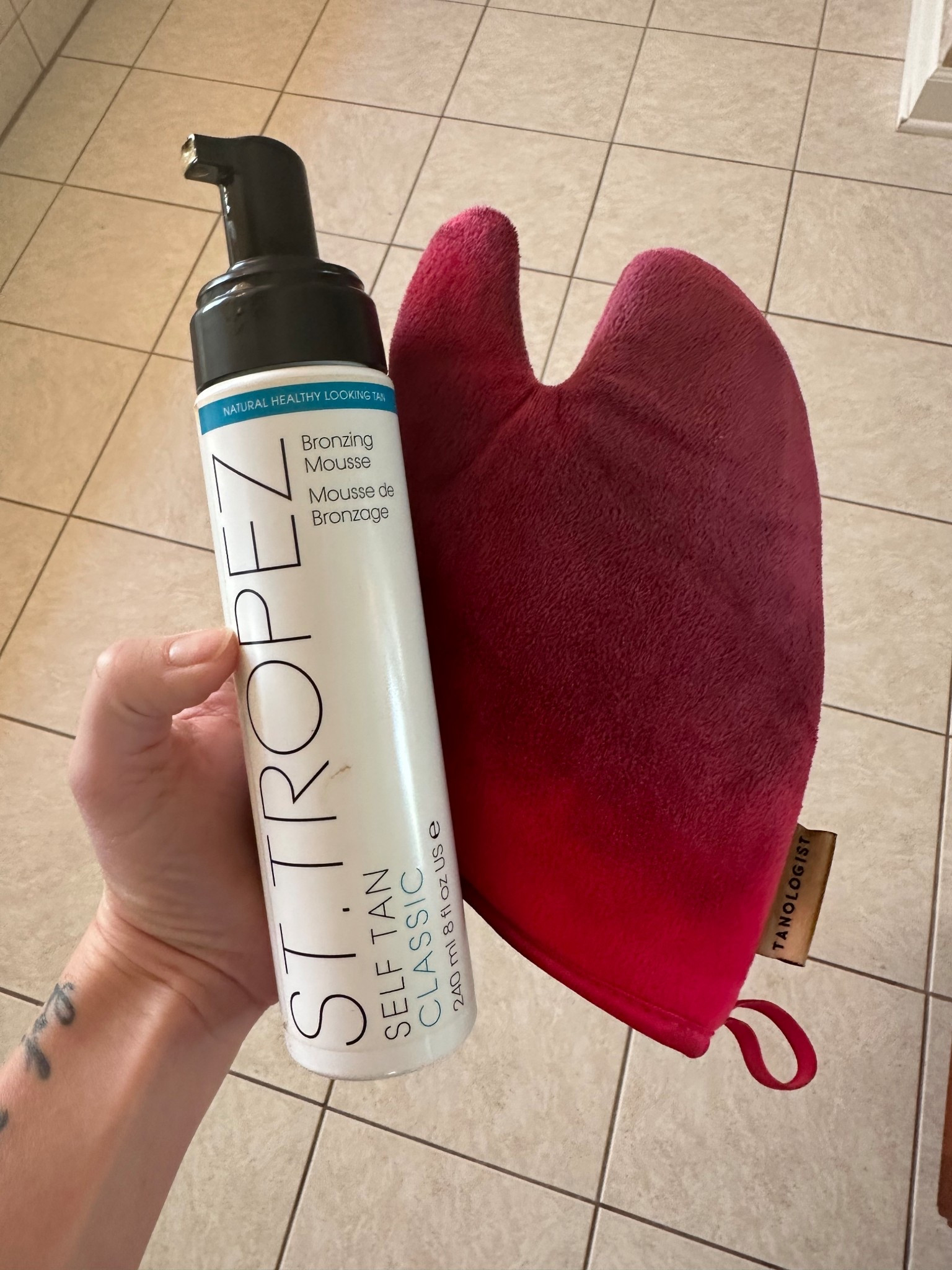 Highly recommend not running out of self tanner on your second swipe 🫠 stocked up on my favorite with the Sephora sale! Use code SPRINGSALE for 10% off  

#LTKselfcare #LTKdayinmylife #LTKBeauty