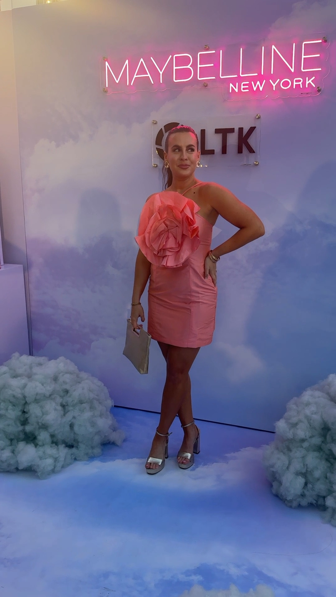 @maybelline x @shop.ltk take MIAMI 🌴🌶️💋 Had so much fun last night trying out new products, catching up with friends + meeting new creators!! 

#LTKfindsunder100 #LTKSpringSale #LTKSeasonal