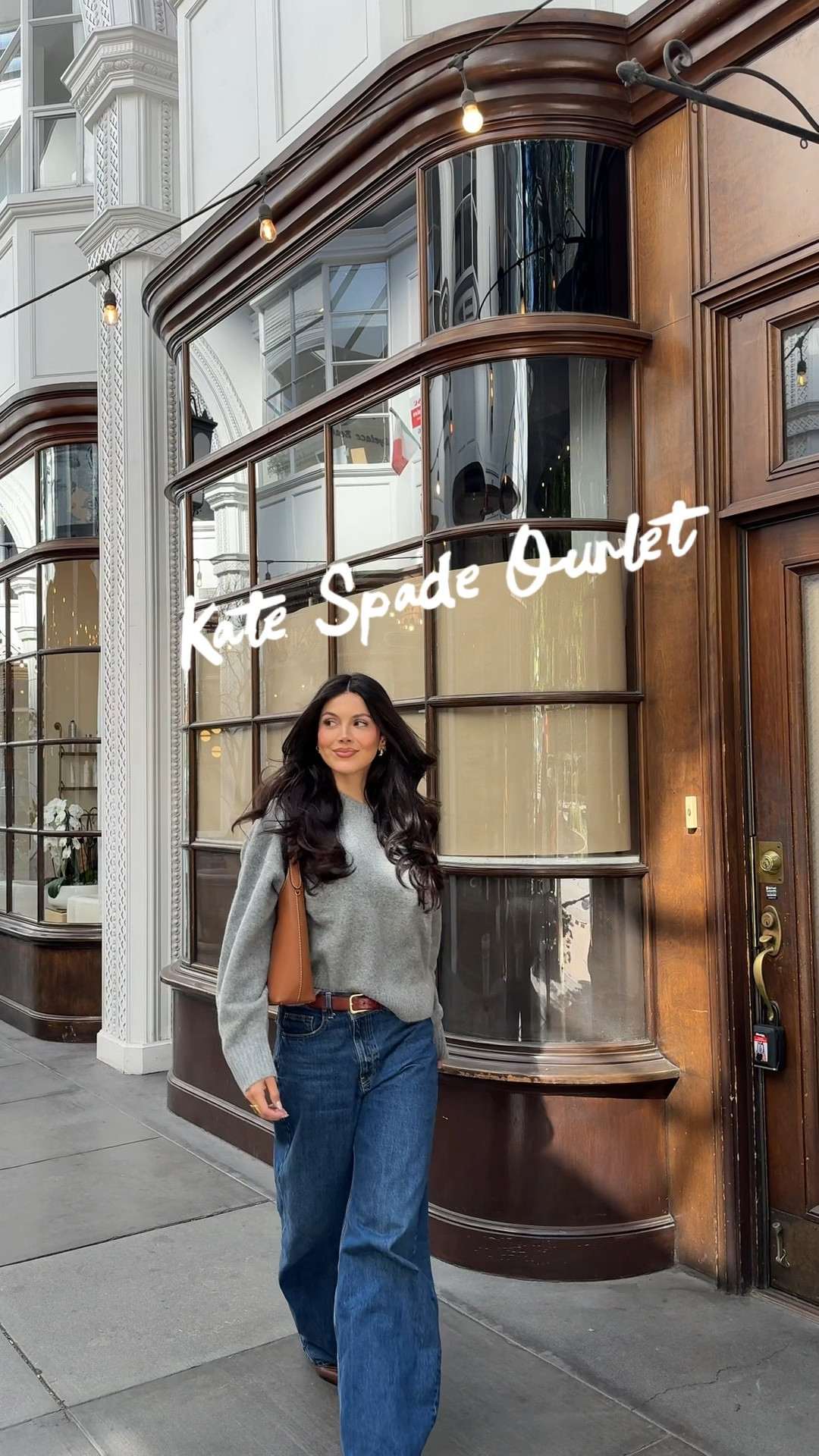 my new favorite everyday bag from Kate Spade Outlet @katespadeny 👜 #katespadeny #katespadenypartner

