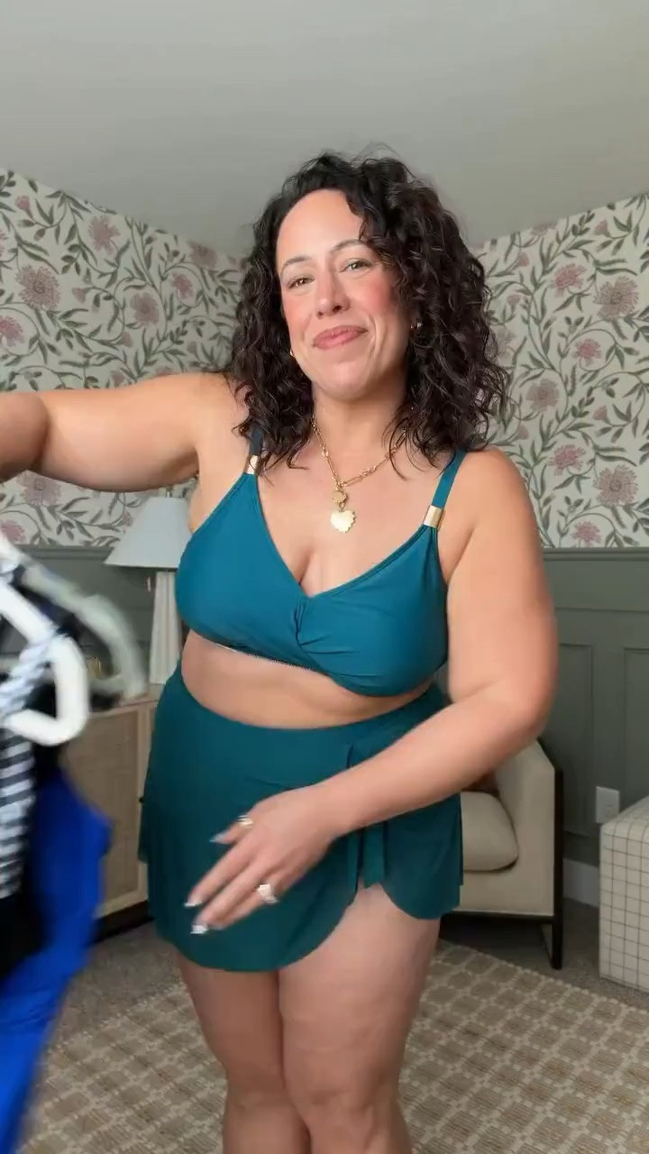These swimsuits from @amazonfashion are sooooo good and perfect for the midsize momma’s ⚡️ #size12 #midsizegals #midsizeswimwear

#LTKSwim #LTKBeauty #LTKMidsize