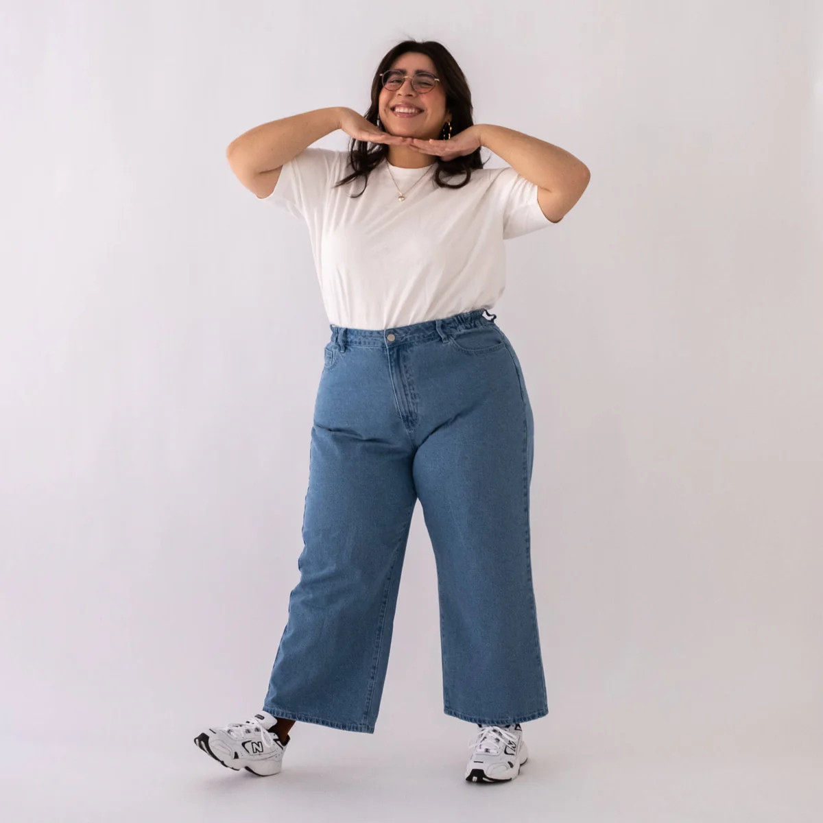 Solving the Jeans Problem Jeans - Light Wash | Shiny by Nature