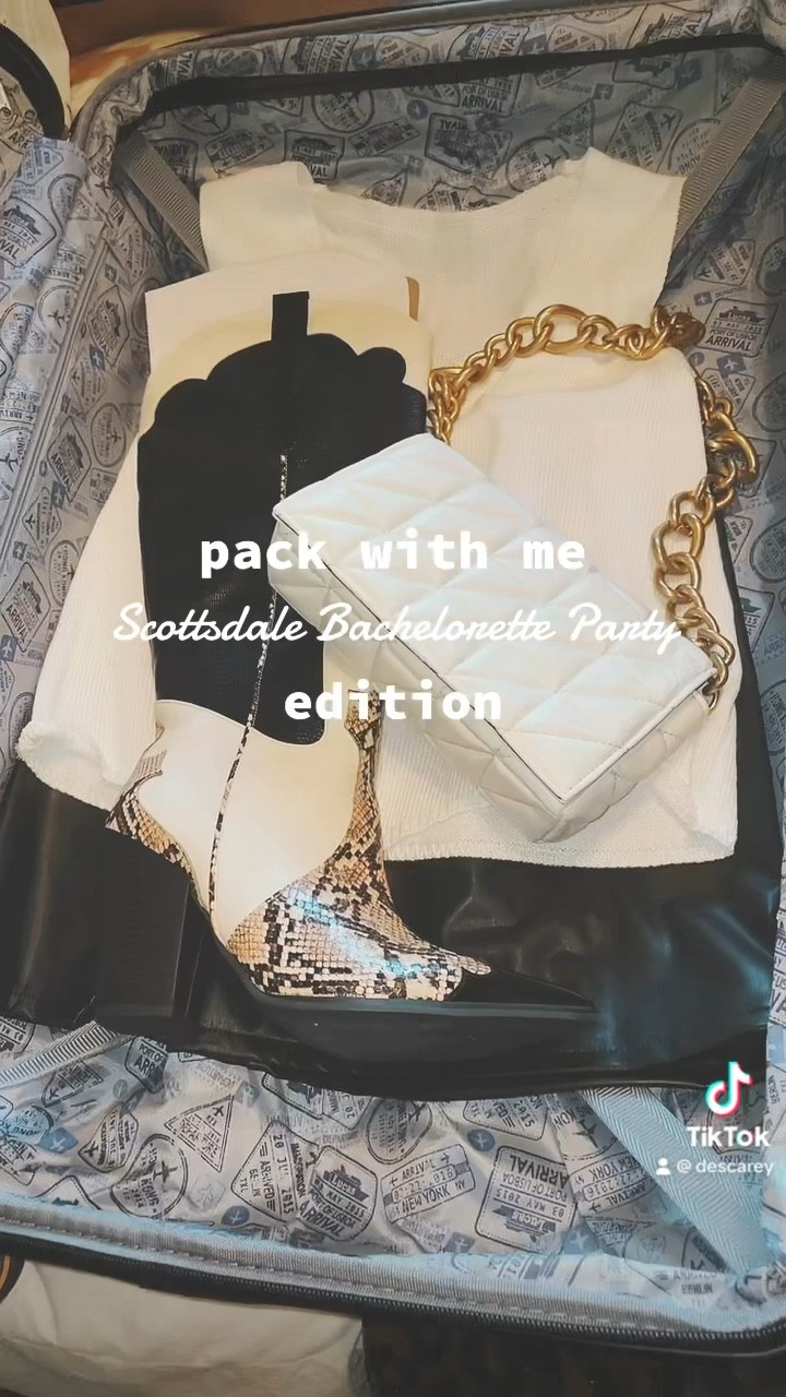 Scottsdale isn’t ready for this •BRIDE• 
First fit tank: Tjmaxx find
Second fit boots: Pretty little thing
Second fit bag: SHEIN
Third fit  white tulle dress: American Threads
