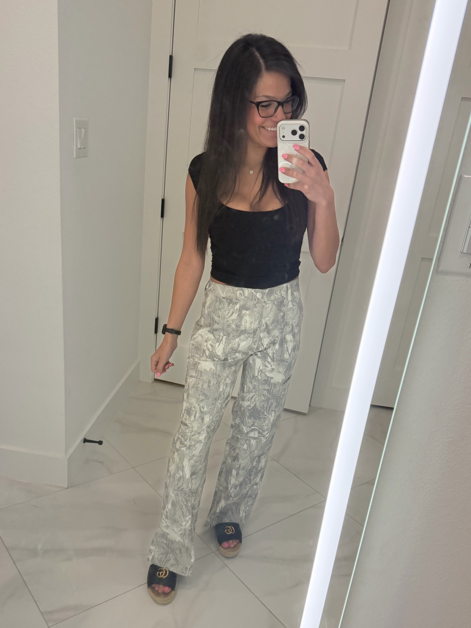 These camo pants paired with a Garage top are such a vibe — comfy, edgy, and effortlessly put together.

Perfect for casual days, concerts, errands, or on-the-go outfits. The camo adds that bold, trendy touch while the top keeps it flattering and feminine.

#GarageStyle #CamoPants #CasualChic #OnTheGoStyle #StreetStyle #EverydayOutfit #ChicOutfit

#LTKootd #LTKPetite