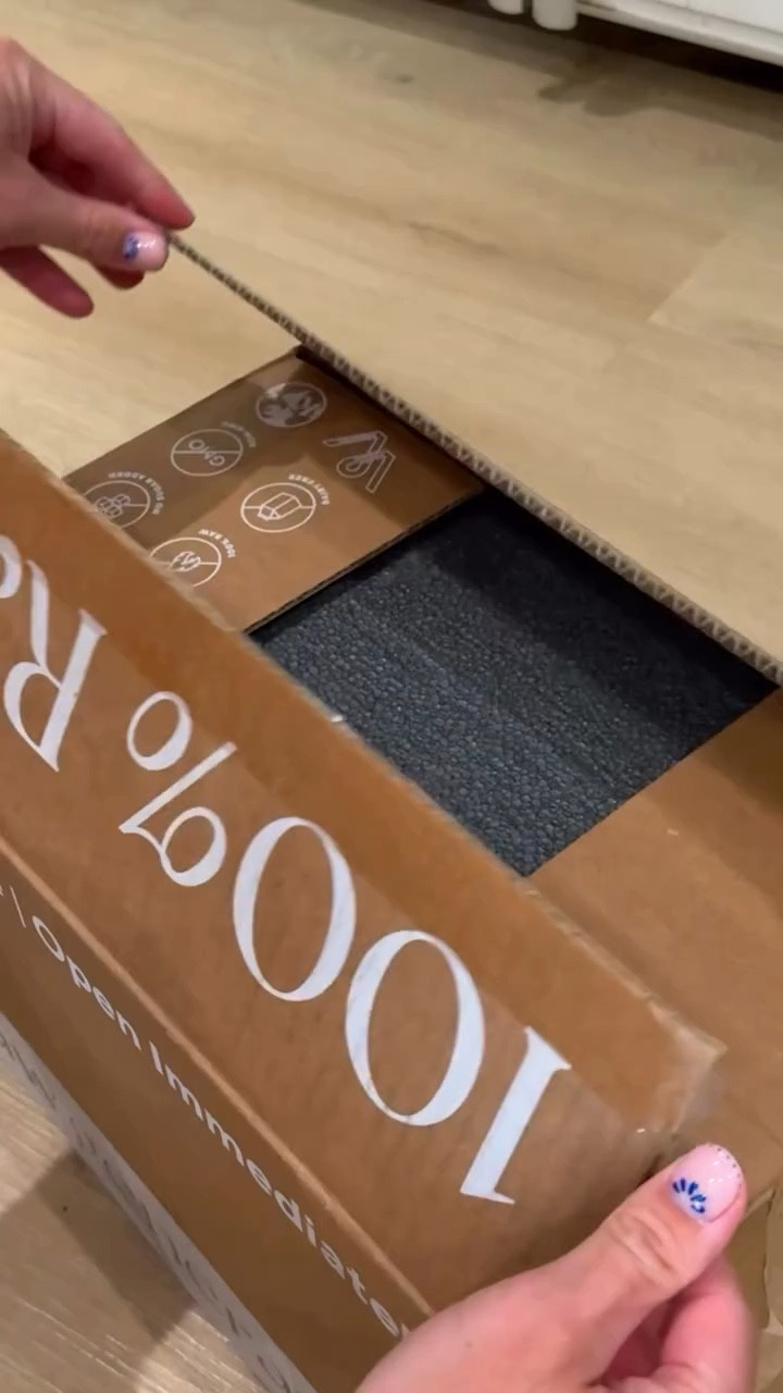 Sippin’ pretty and staying snatched 💁🏻‍♂️ ✨ 

@raw_generation_juices are my go-to for gut health, natural detox, and delicious weight loss. The Skinny Boost? Game-changer. Bye bloat, hello summer body 🔥 This is your sign to glow up from the inside out 💚 

Type the word SUMMER and I’ll let you know where to go! 

The ultimate juice cleanse for weight loss, debloating, and digestion. Available in 3, 5, or 10 days, it helps you reset your body, cleanse your tastebuds, and feel noticeably lighter. 🙆🏻‍♂️

#RawGeneration #SummerBodyGoals #DetoxTime #GutHealth #WeightLossJourney #HealthyHabits #GlowUpSeason #BloatBeGone #JuiceCleanse #WellnessThatWorks

#liketkit @shop.ltk @ltk.home #interiorwarrior #menshealth #summerglow