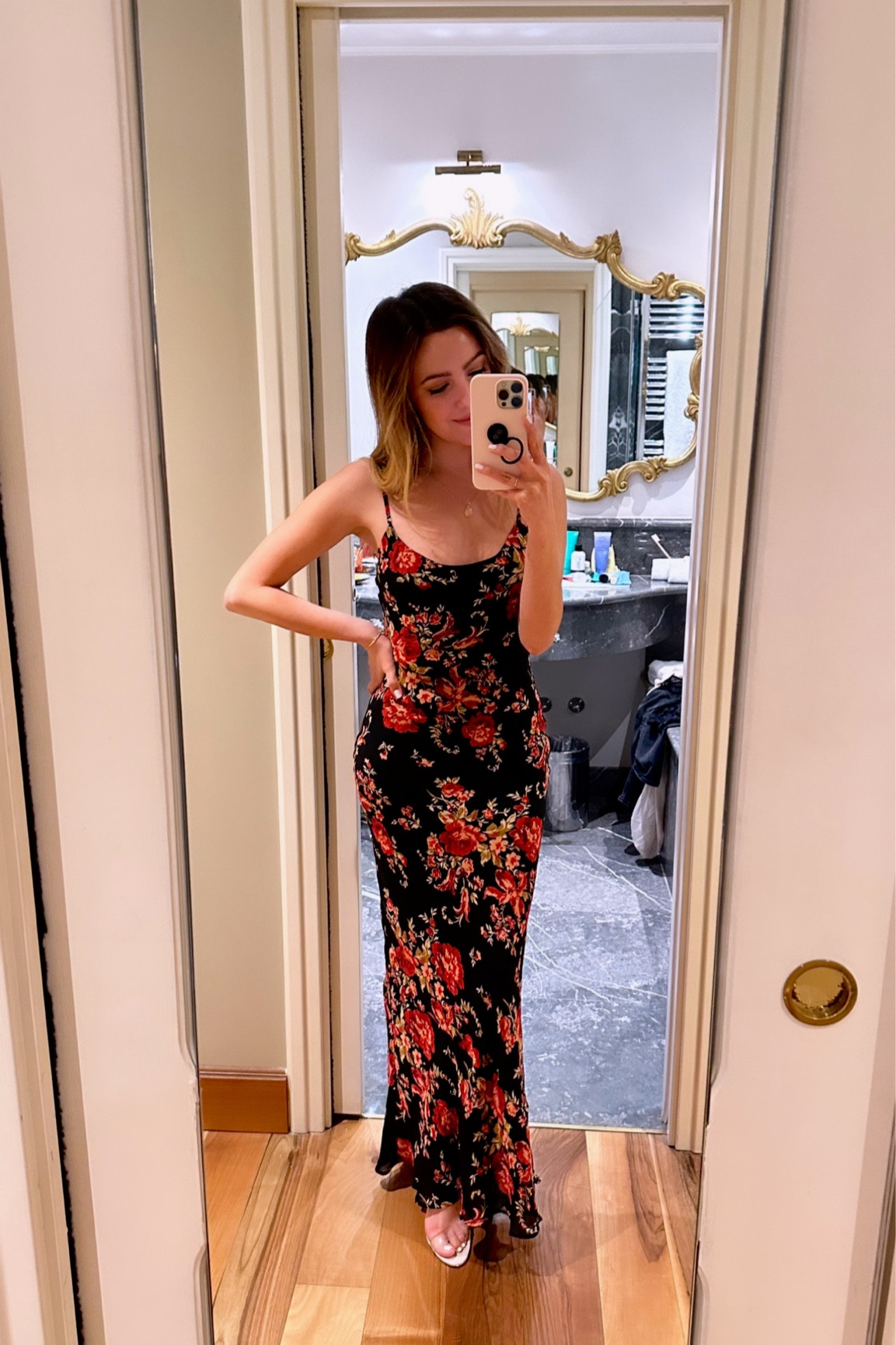 Lake como dinner dress and my favorite heels that are surprisingly comfy 🙌🏼🌹🖤 

#LTKSeasonal #LTKtravel #LTKstyletip