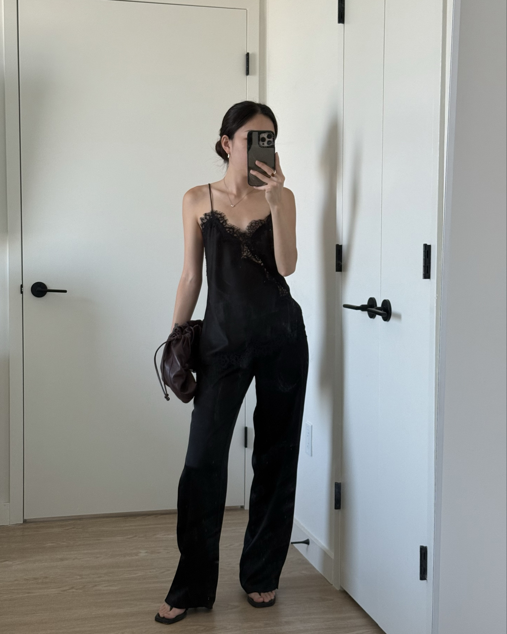 1 lace tank — 5 looks 🖤

#LTKFindsUnder100 #LTKSaleAlert #LTKStyleTip