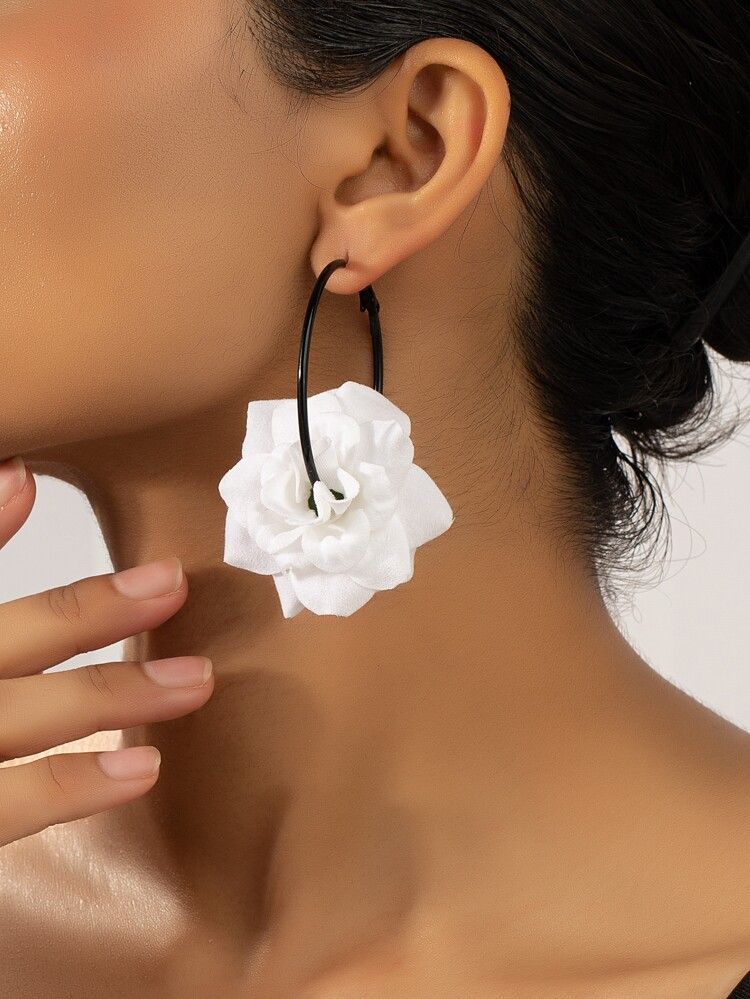 Flower Decor Hoop Earrings
       
              
              $1.90        
    $1.81
     
   ... | SHEIN