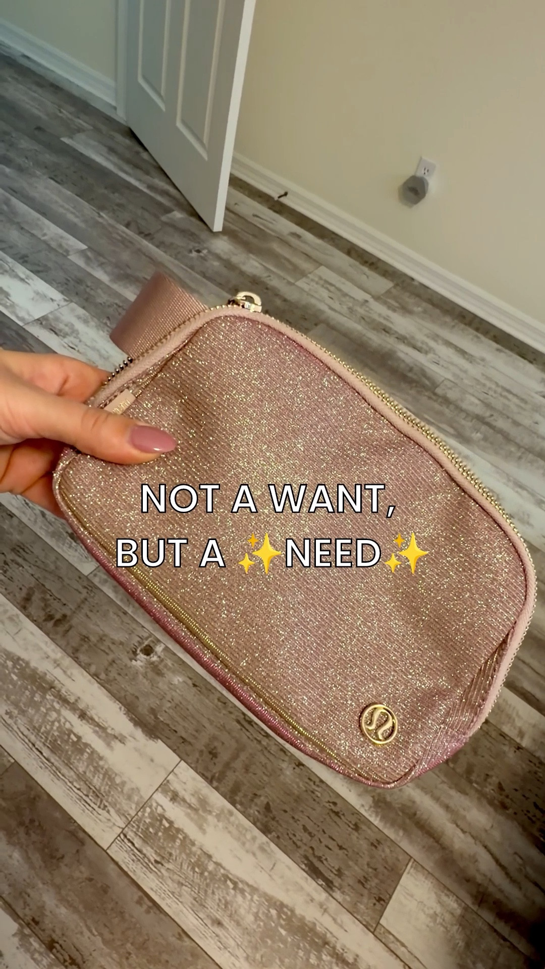 The new everywhere belt bags from lululemon now come in ✨glitter✨ Videos and photos hardly do it justice. The pink shimmer is stunning!

#LTKfitnessgoals #LTKFindsUnder100 #LTKHoliday