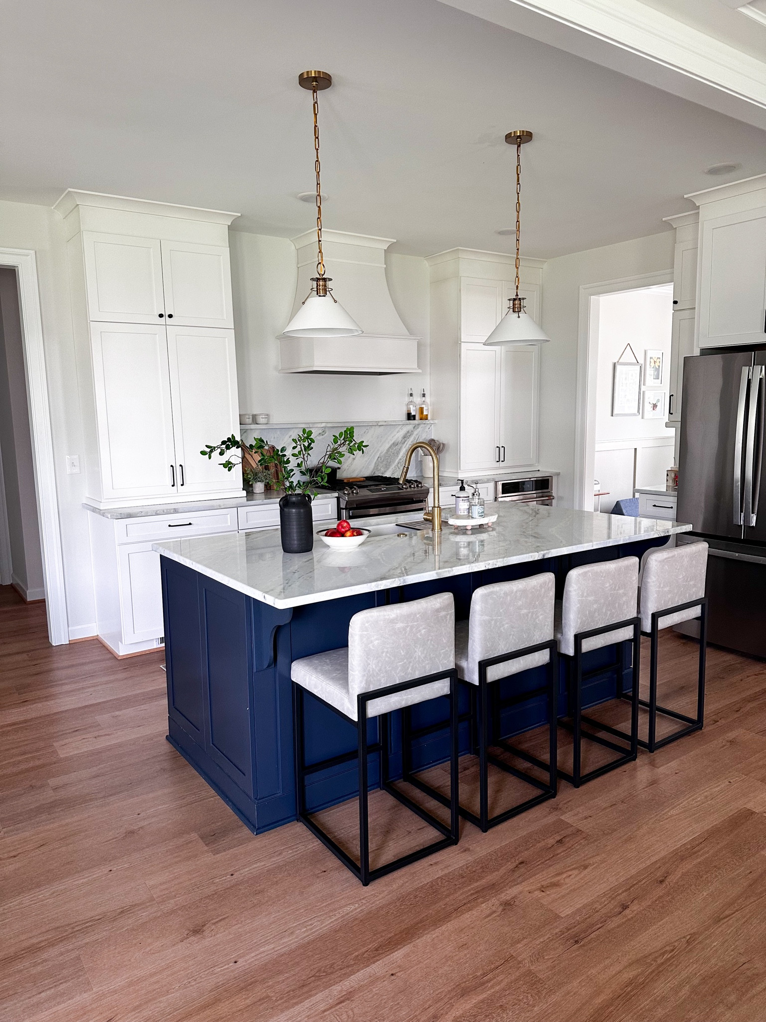 Kitchen Design 🤩 Amazon bar stools, wayfair pendants, home, kitchen, custom kitchen, Amazon collab

#LTKHome #LTKFamily #LTKFindsUnder100