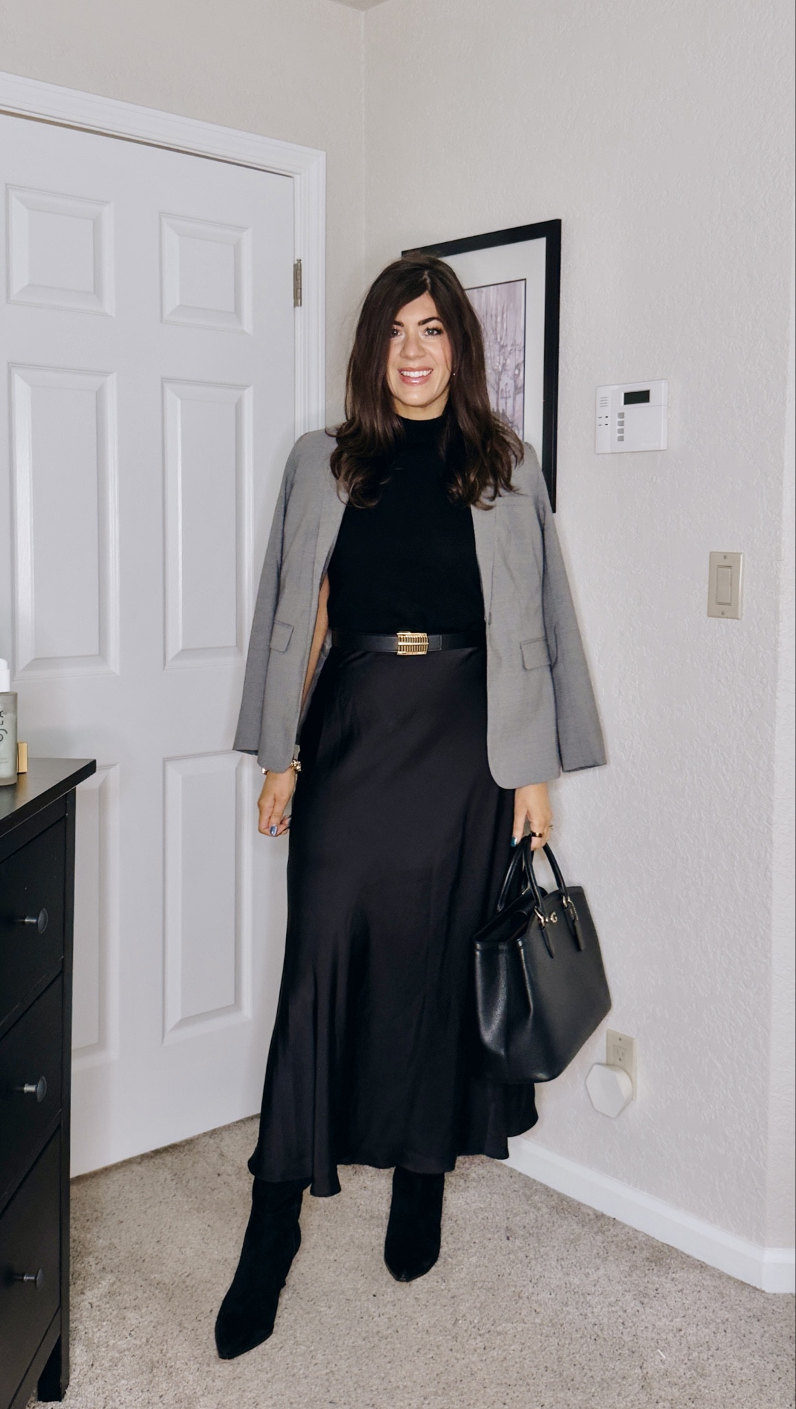 Weekly work outfit planner
Sweater tank- medium
Blazer/medium
Maxi satin skirt-medium


#LTKTall #LTKMidsize #LTKWorkwear