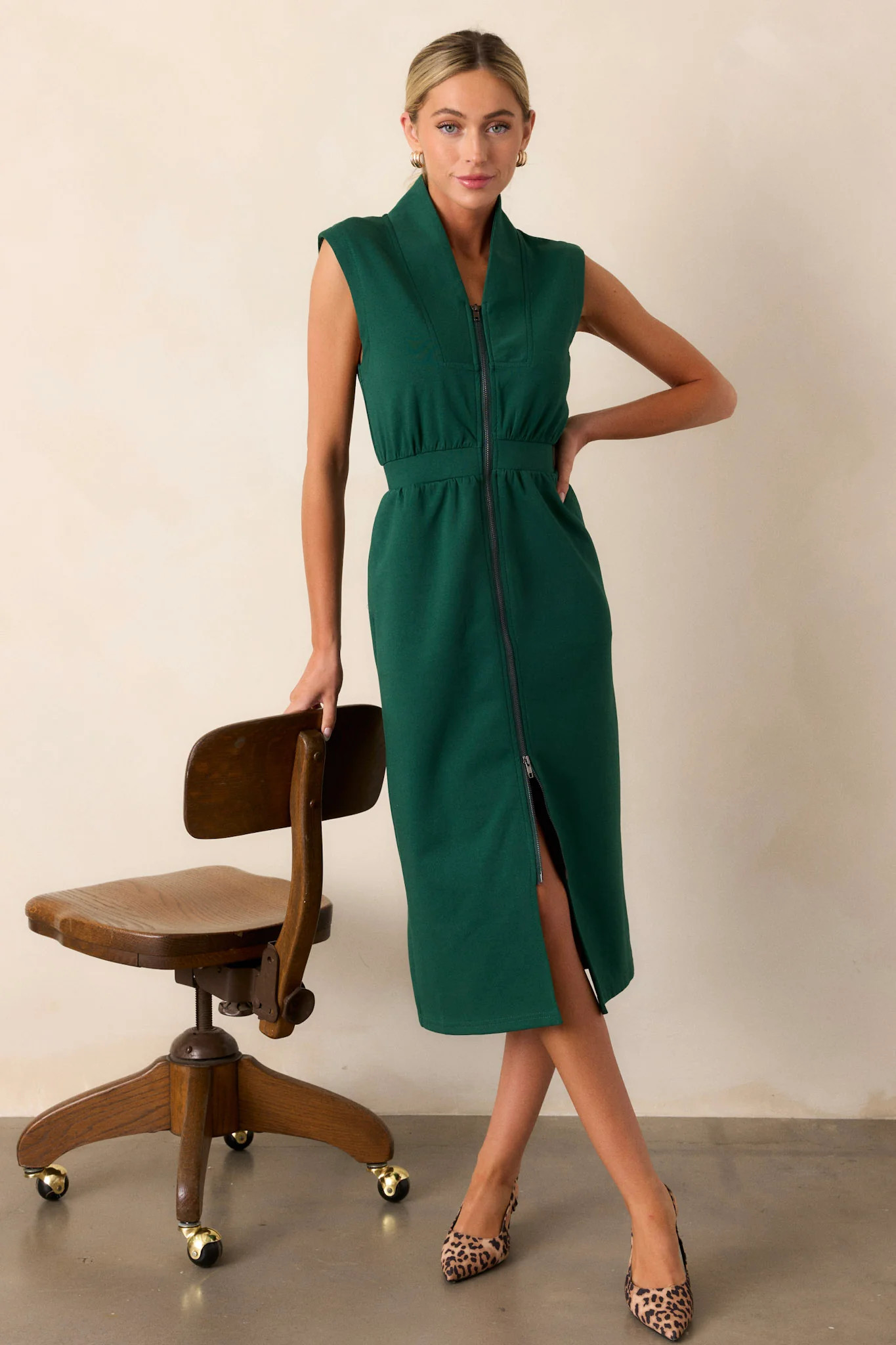Distant Sun Hunter Green Sleeveless Midi Dress | Red Dress