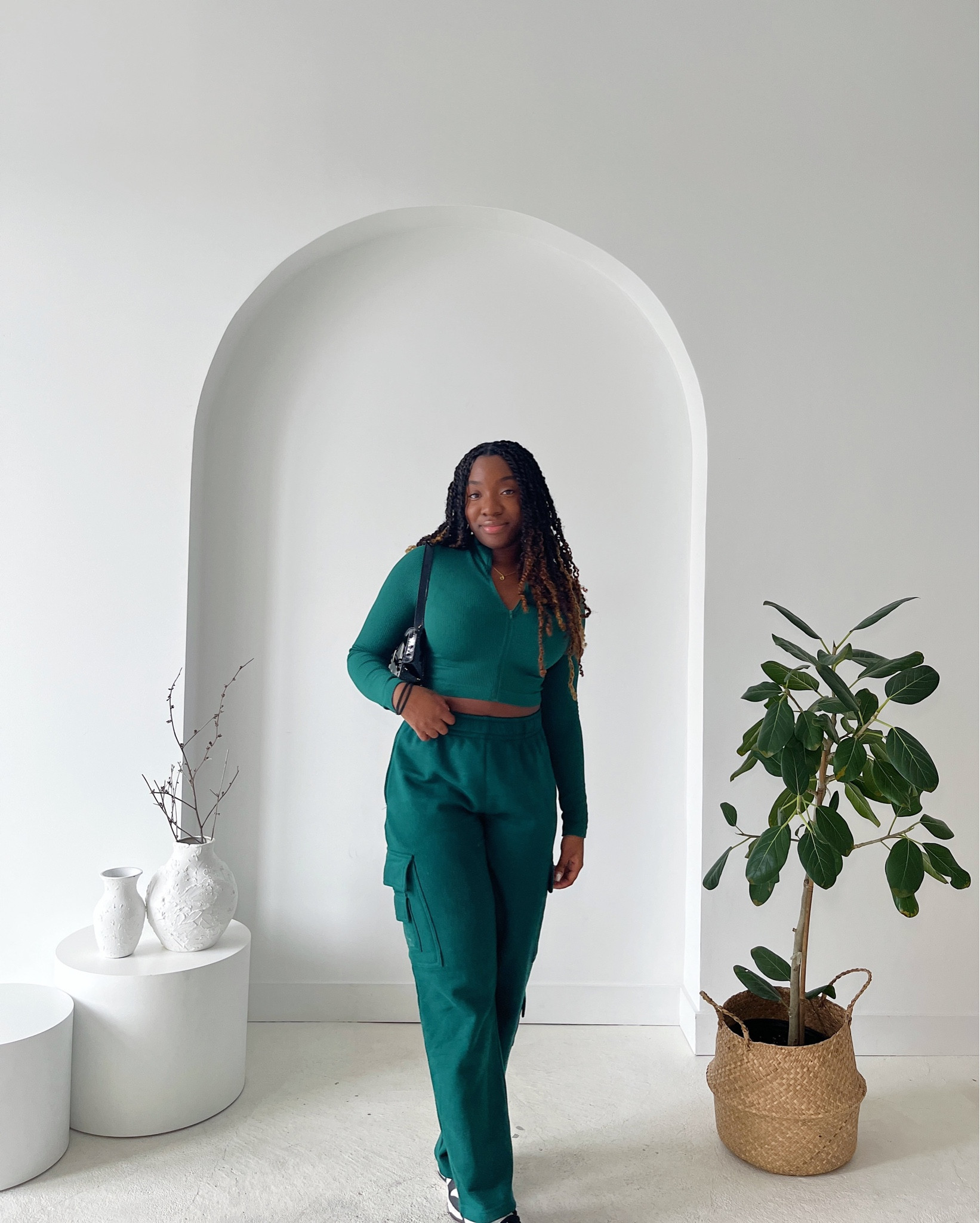 seeing green 💚
.
.
.
.
🏷
outfit inspo, spring outfit inspo, all green outfit, cargo pants, cargo sweatpants, spring style, Pinterest inspo, Toronto content creator, fashion inspo, LTK finds 


#LTKFind #LTKstyletip #LTKunder50