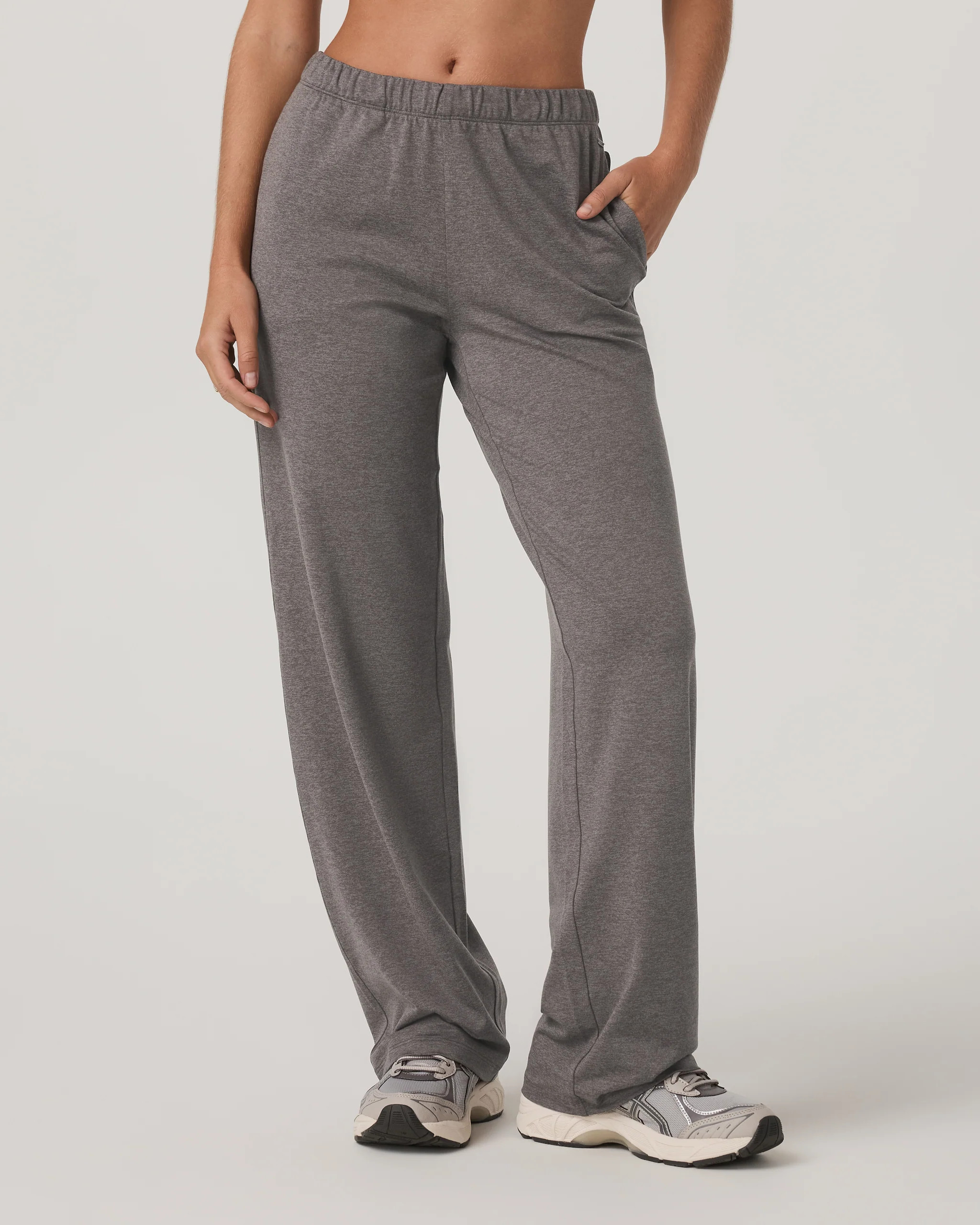 Halo Modern Straight Leg Pant | Vuori Clothing (US & Canada)