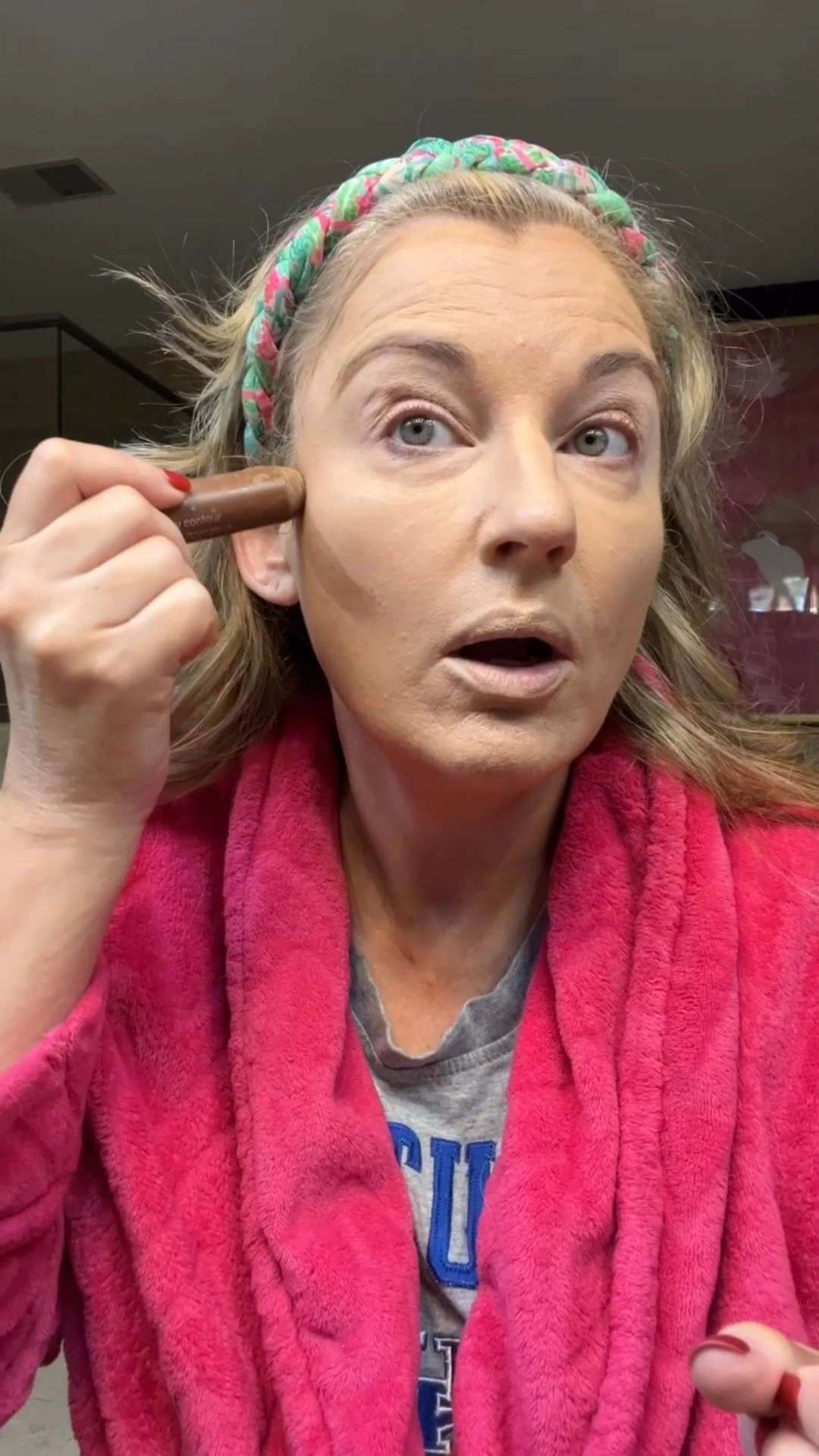 Clinique contour stick.  Smooth application. Easy to blend 

#LTKOver40 #LTKFindsUnder50 #LTKBeauty