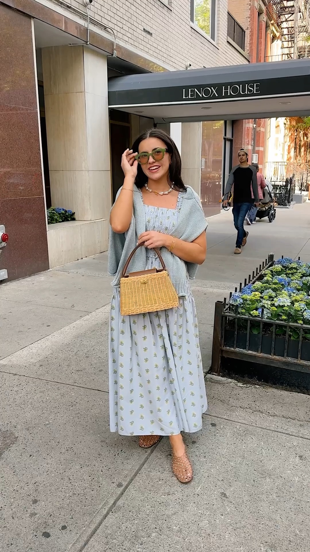 Afternoon look 🤍 the cutest dress and only $40! 