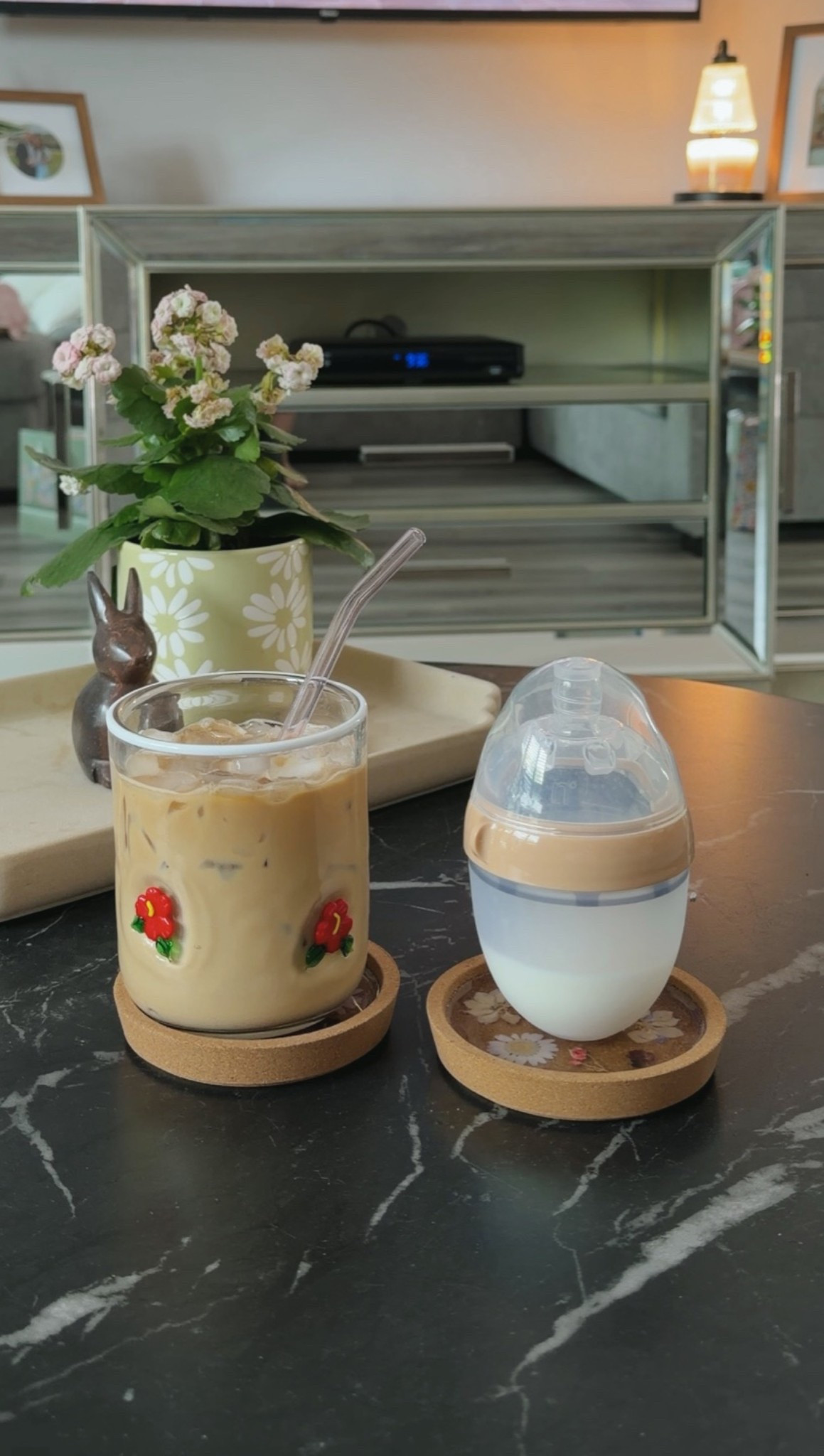 Morning coffee☕️

#LTKdayinmylife #LTKmorningroutine #LTKBaby