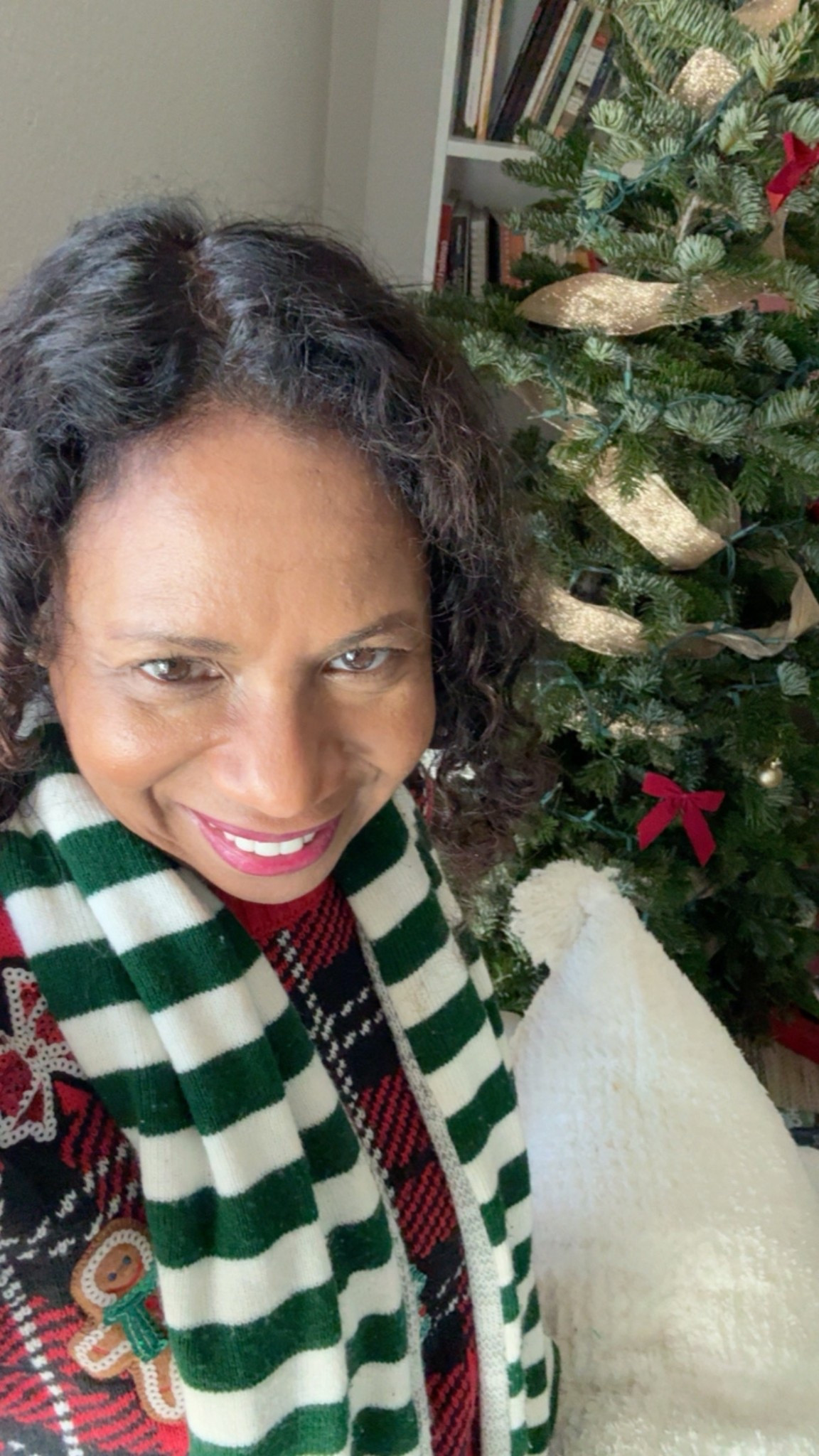 It may be 80° in L.A., but I’m still wearing my Christmas sweater to pick out my tree. 🌲✨ Some traditions are non-negotiable. 

#LTKHoliday #LTKGiftGuide #LTKSeasonal