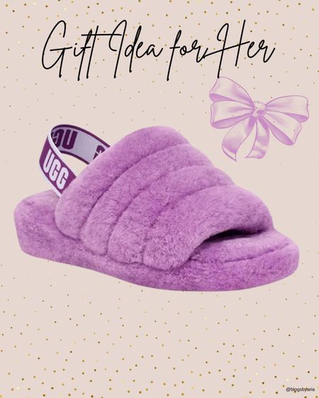 UGG slippers. Gift guide for her. Gift idea for her. #LTKunder50 #casualwinteroutfit #LTKunder100 #LTKstyletip #LTKsalealert #giftsforteens #giftguide #giftsforher #ltkshoecrush 

#LTKSeasonal #LTKstyletip #LTKGiftGuide