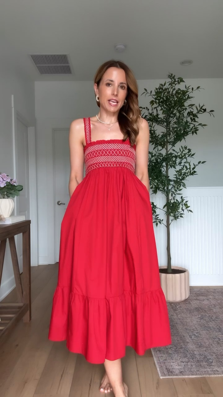 New convertible midi dress! Can remove straps to wear it strapless or as a skirt. XXS petite. 4th of July outfit. Memorial Day weekend. Summer outfit. Summer dress. Vacation outfit. Resort outfit.


#LTKootd #LTKSwim #LTKTravel