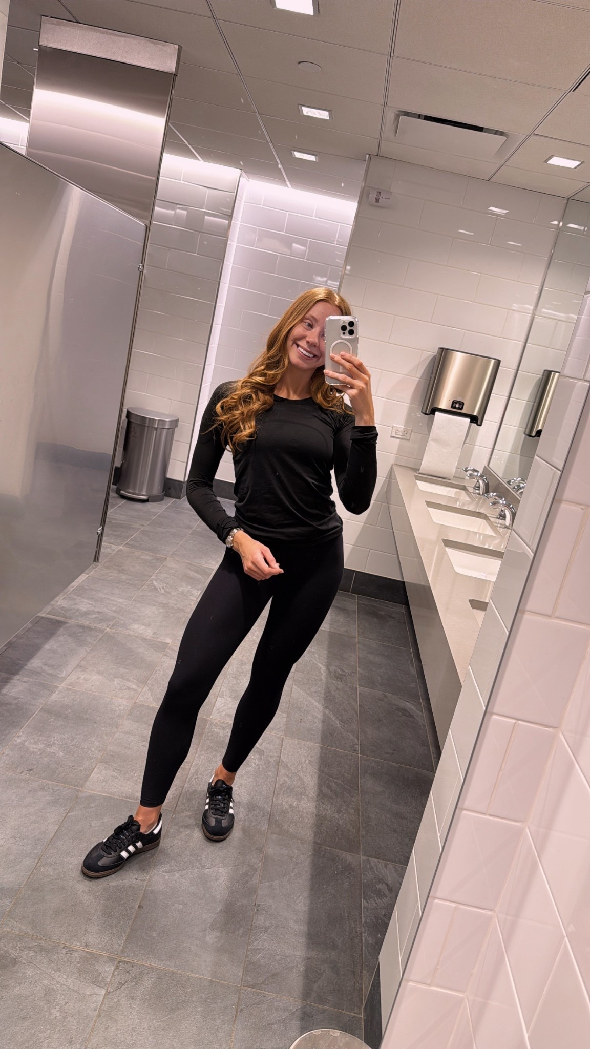 Airport outfit ✈️

#LTKAprilSpotlight #LTKtravel #LTKAroundTheWorld