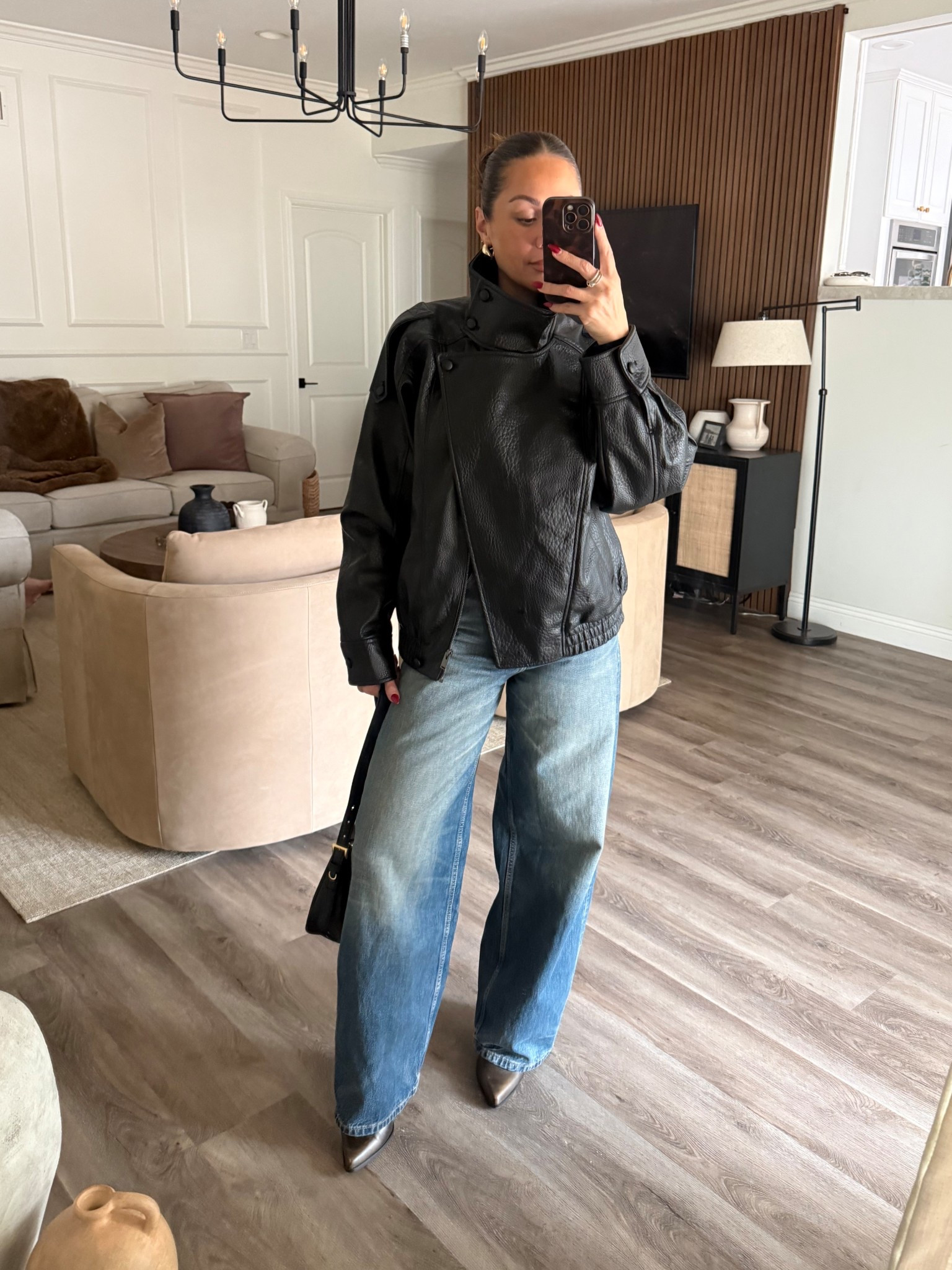 This Zara jacket 100/100🤌🏻🤌🏻🤌🏻

#LTKOver40 #LTKU #LTKSeasonal