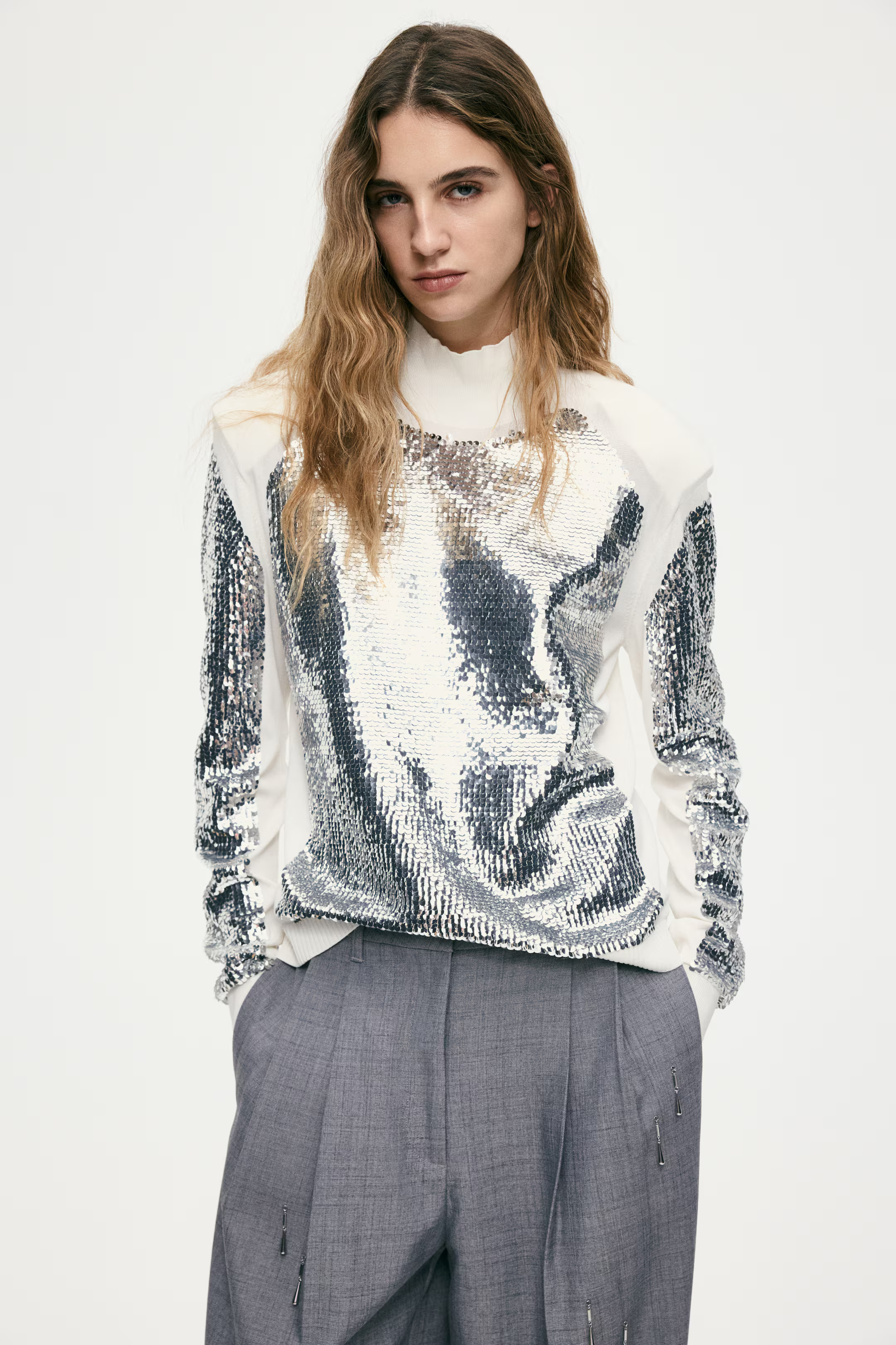 Sequined Top with Shoulder Pads | H&M (US + CA)