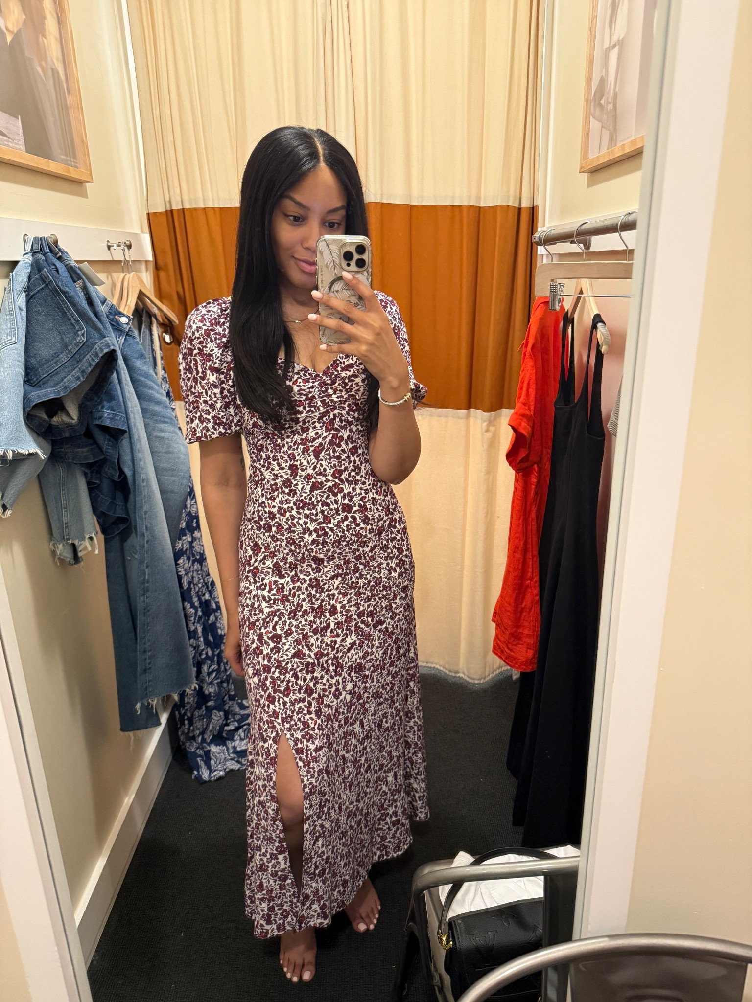 Madewell Puff Sleeve Sweetheart Floral Midi Dress 😍 wearing size 00, they run a little big

Madewell sale, floral dress, puff sleeve dress, cottagecore, boho, picnic, summer dress, lightweight, wedding guest

#LTKSaleAlert #LTKxMadewell #LTKStyleTip