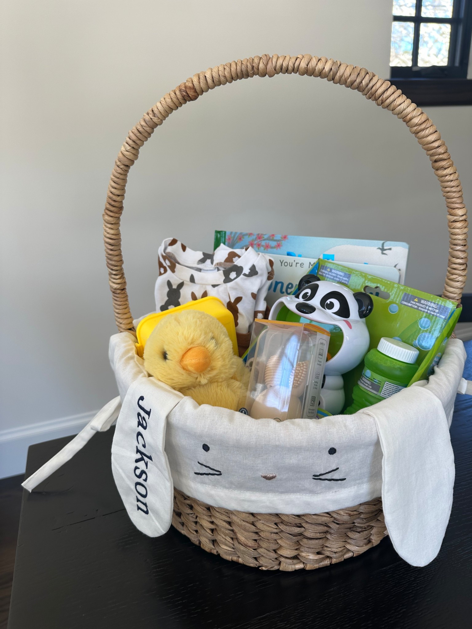 Baby’s first Easter basket 🐣

Easter basket, spring things, baby Easter 

#LTKBaby #LTKSeasonal