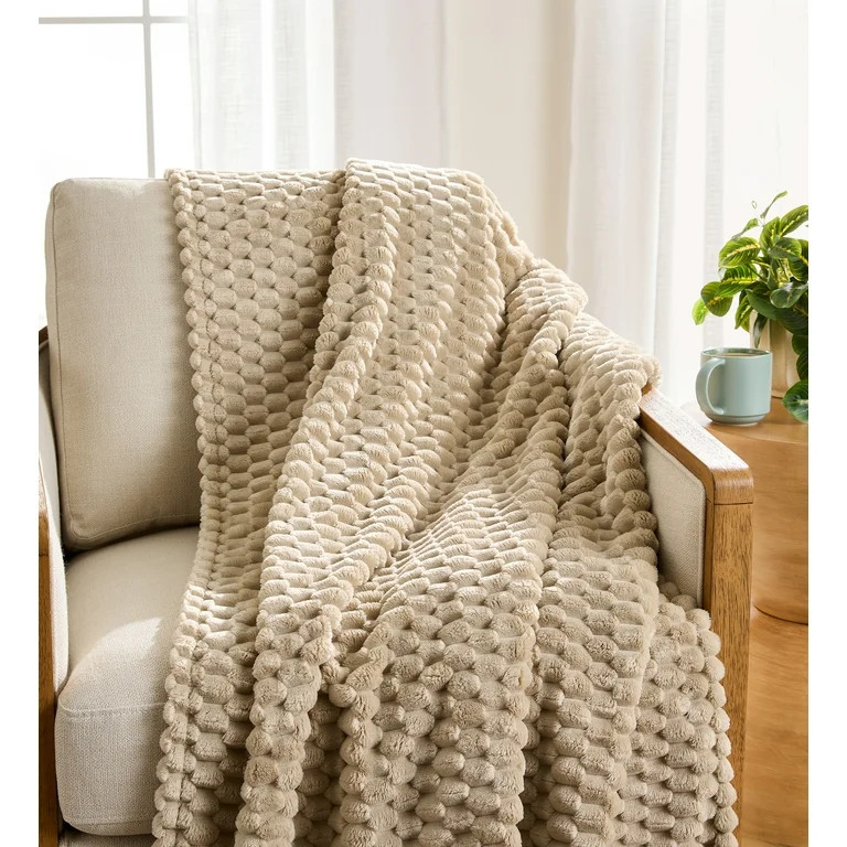 Better Homes & Gardens Textured Velvet Plush Soft Oversize Throw Blanket,  Papyrus Beige - Walmar... | Walmart (US)