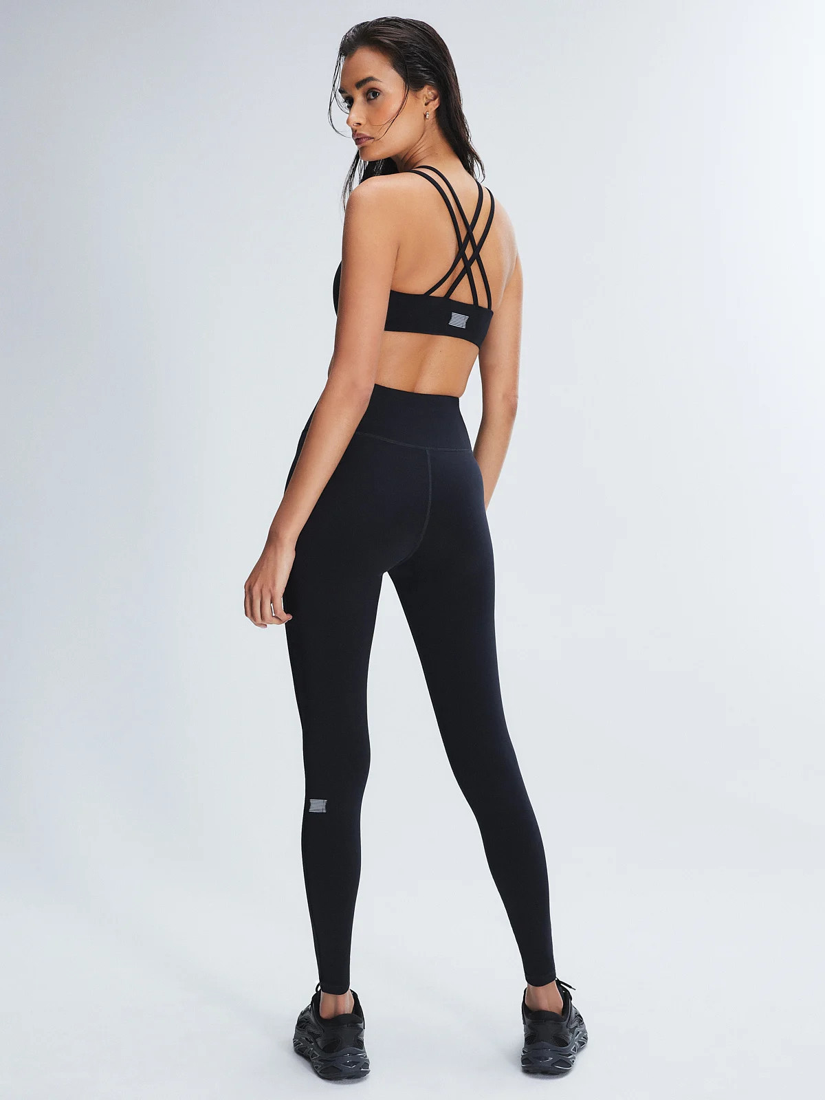 Sky-Hi Logo Patch Super High-Waist Pocket Legging | Savage x Fenty - North America