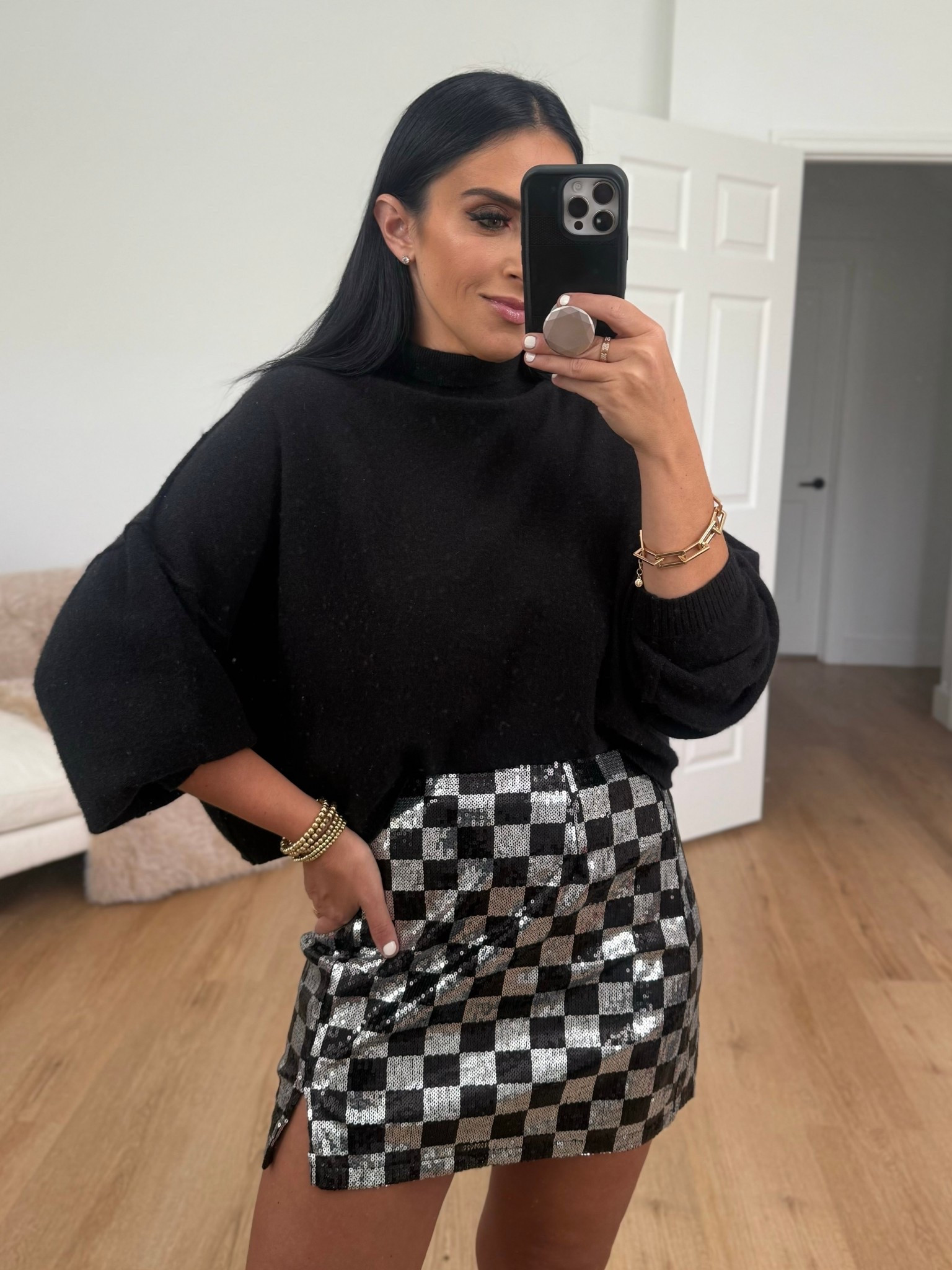 Madden NYC Women's Sequin Mini Skirt wearing size medium under $15