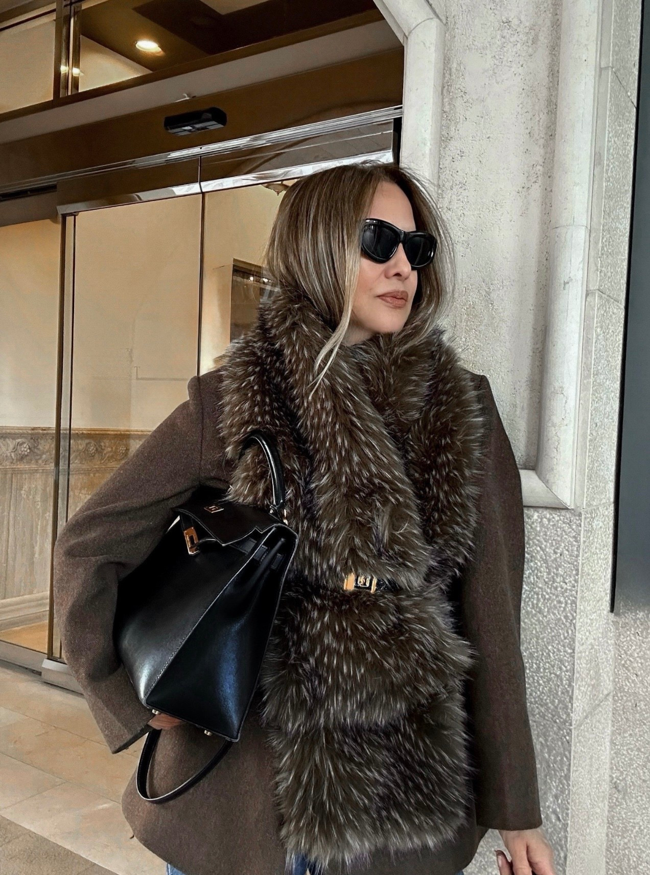 When your accessories steal the show ✨

#LTKootd #LTKSeasonal #LTKHoliday