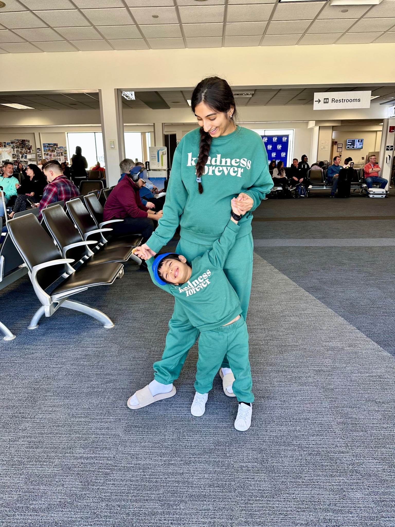 Matching airport fits >>> 

#LTKStyleTip #LTKFamily #LTKSpringSale