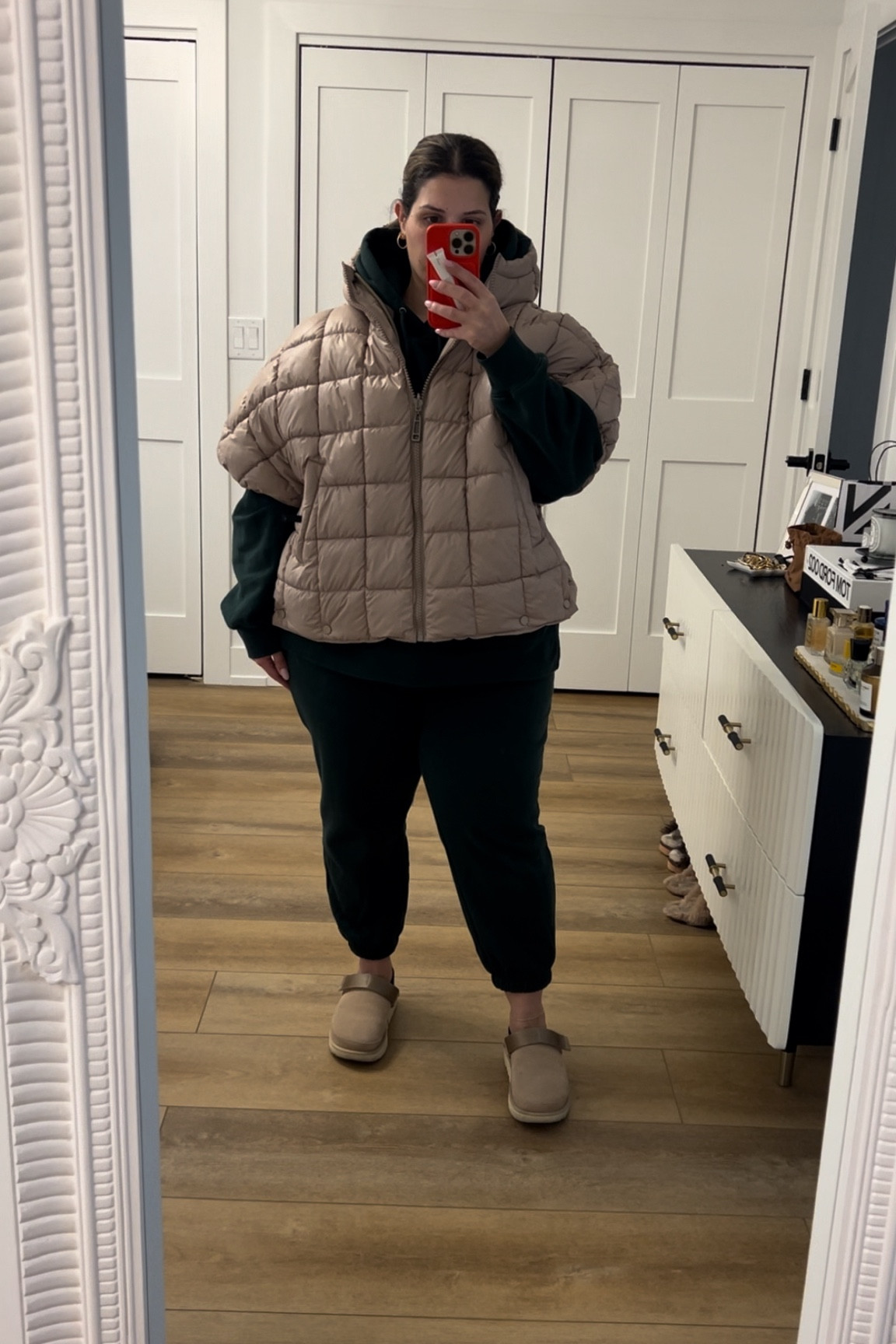 Short sleeved puffer
Short puffer
Running errands outfit 

#LTKSeasonal #LTKFindsUnder50 #LTKActive