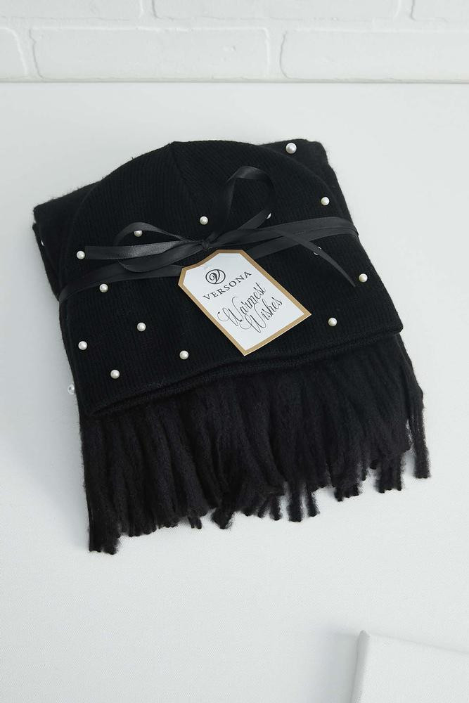 warm wishes hat scarf set | Versona