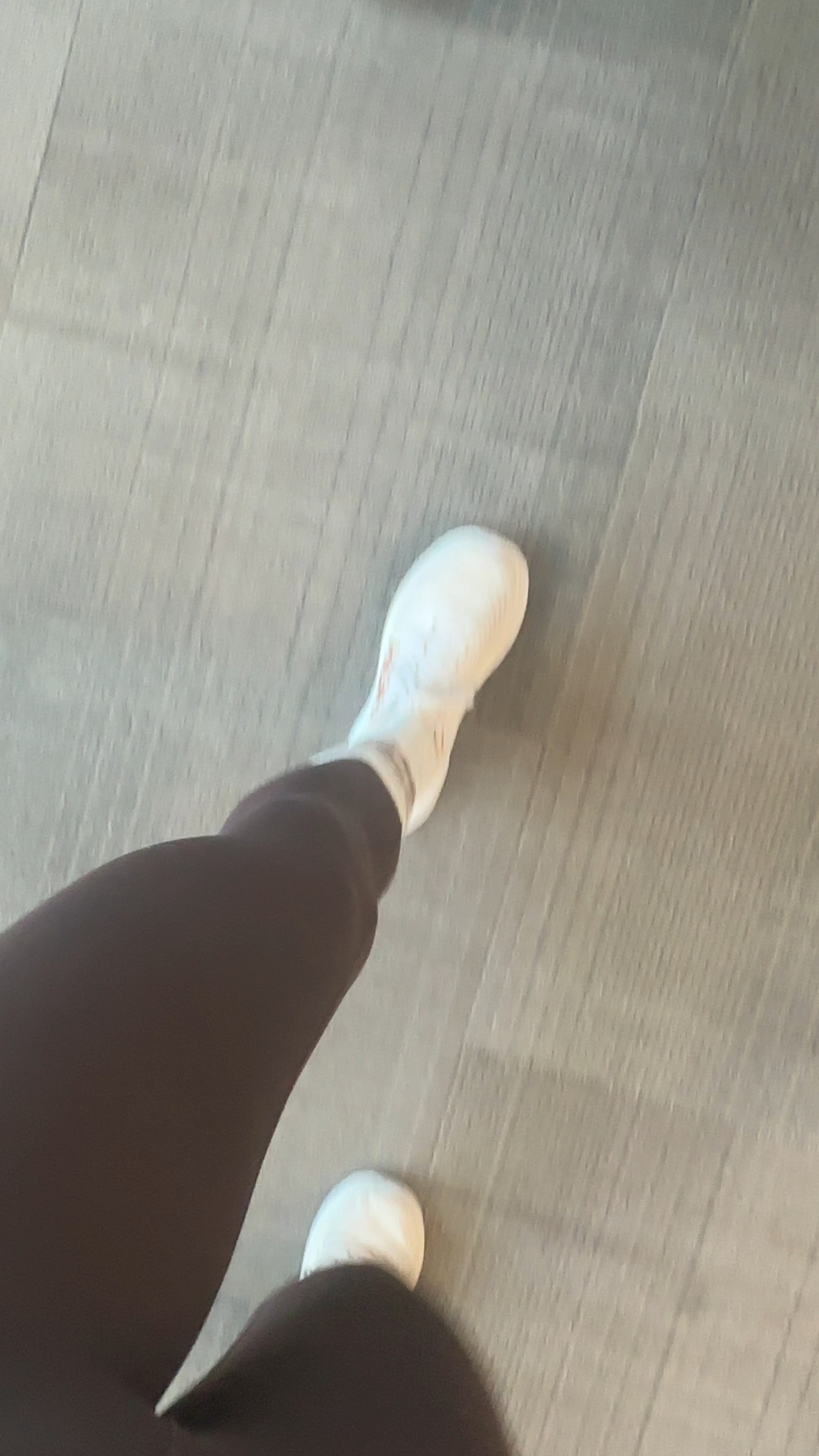 I invested in three pairs of these leggings a year ago, and they are the only leggings I wear to work out! In my spring pallet of navy and brown and a black pair because obviously. Some of the best money I spent in my wardrobe! They still look and wear like they’re brand new! 

#LTKActive #LTKStyleTip #LTKFitness