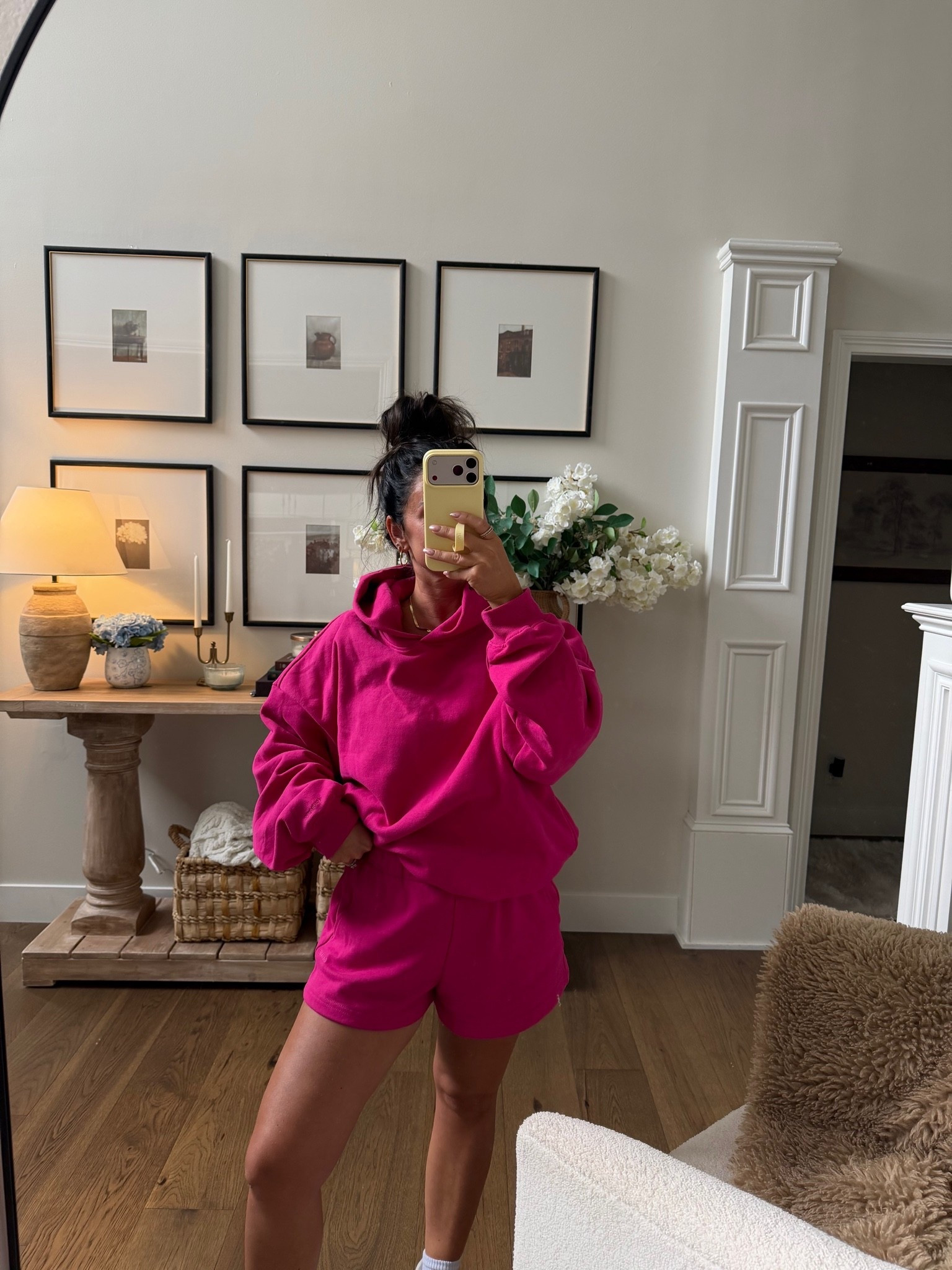Pink garage set 💖☀️
Shorts and hoodie

#LTKgrwm #LTKootd #LTKdayinmylife