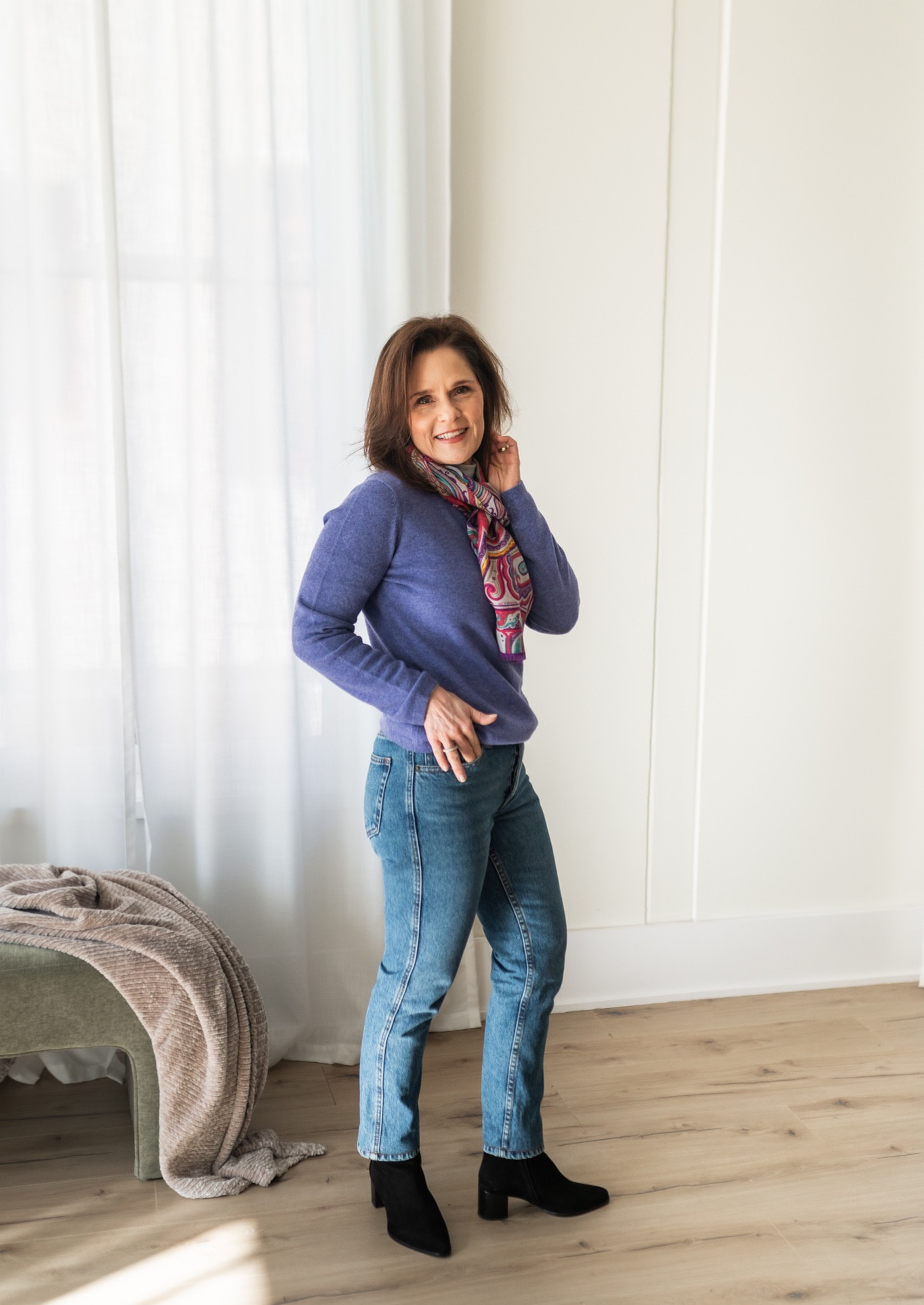 Petite cashmere sweater.  Lightweight so great for layering in the cold or wearing stand alone for spring.  Runs TTS.  Wearing a PXS.
#petite

#LTKStyleTip #LTKShoeCrush #LTKOver40