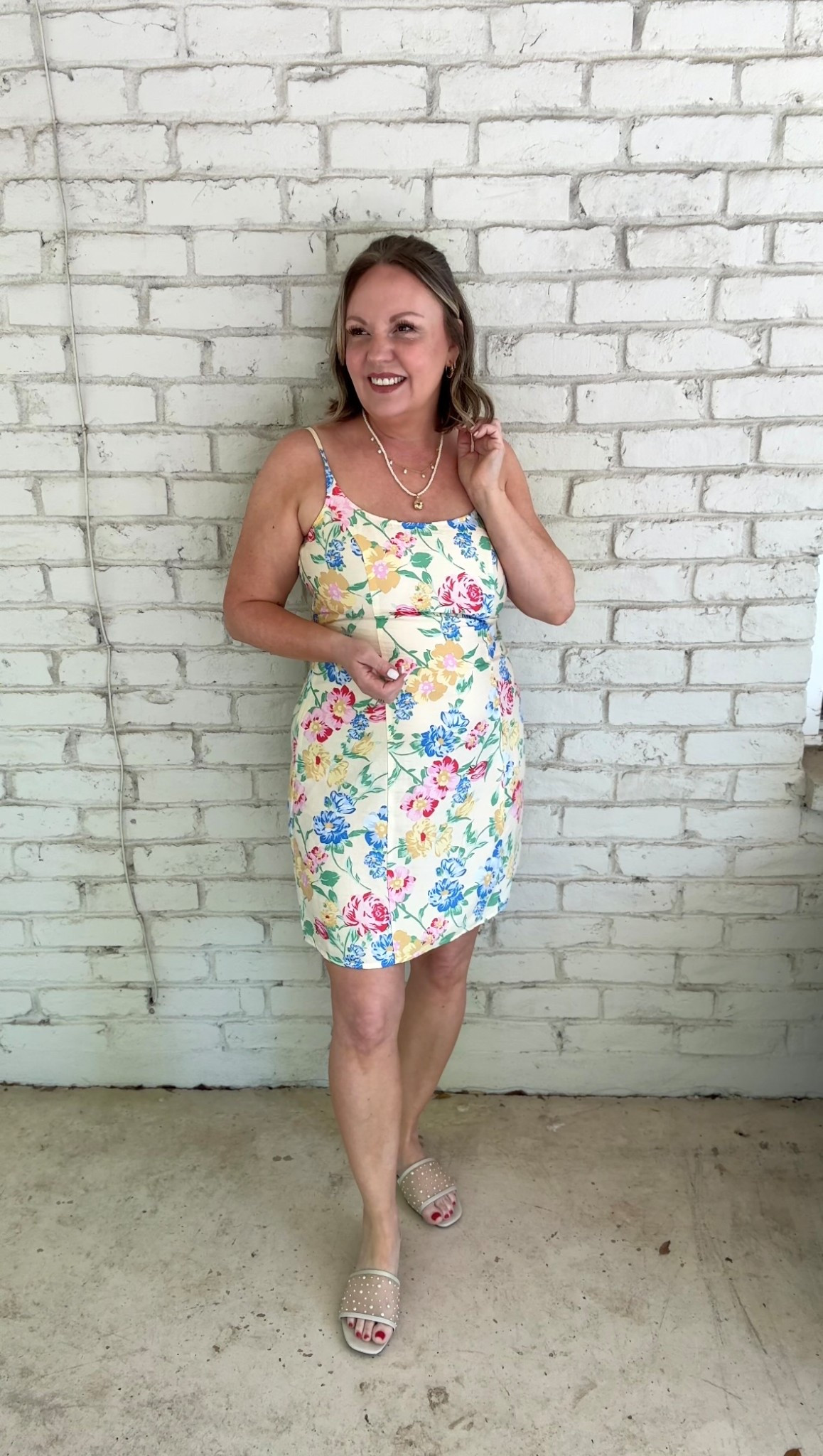 Pretty floral shift dress! Size 10

#LTKPetite #LTKFindsUnder50 #LTKMidsize