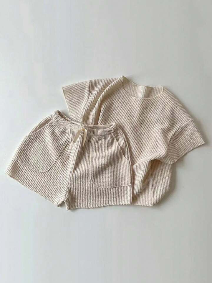 Baby Boy Summer Simple & Loose Waffle Grid Pure Color Short Sleeve T-Shirt And Shorts Set | SHEIN