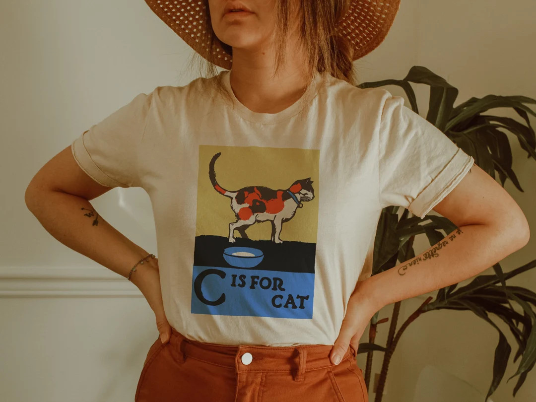 Vintage Cat Poster Womens Cool Cat T-shirt Cat Lover Gift Eclectic Retro Style T-shirts Eclectic ... | Etsy (US)