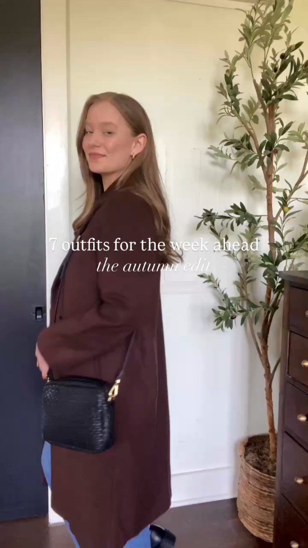 ​​7 outfits for the week ahead🍂 Save up to 75% on these @onequince outfits compared to other retailers.

These outfits are for the Autumn girlies embracing layers, all the brown hues and searching for easy, elevated outfits for the chilly days ahead. For the ladies taking a morning stroll downtown in the golden morning light and for the ones filling their totes with seasonal produce and fresh cut sunflowers from the Saturday Farmers Market. For the girlies dreaming of a trip to NYC in the Fall and for the ones who just need a cozy outfit for breakfast at Luke’s Diner😉 This is for the ladies who love an outfit that is classic, intelligent, and effortlessly chic—just like Kathleen Kelly. For my fellow Fall girlies who always find themselves reaching for a timeless staple when getting dressed: a chic trench coat, cashmere crewneck, pair of leather loafers, crisp white button up and alllll the cozy knit sweaters. This is for you, my fellow Fall ladies🍂

#quincepartner #likeit #farmersmarket #slowliving #romantizeyourlife #styletips #outfitideas #newengland #newenglandfall #fallseason #autumn #90sera #90style #90saesthetic #fallfashion #falloutfit #preppyfashion #fallstyle #autumninnewyork #gilmoregirls #ivyleague 




#LTKStyleTip #LTKSeasonal #LTKFindsUnder50