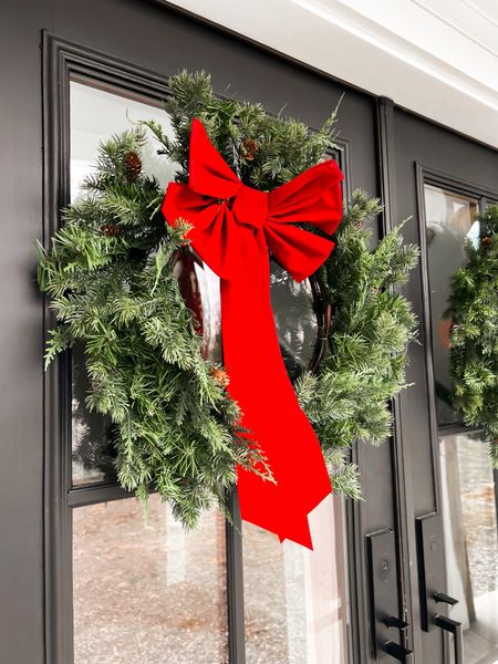 Front door wreathes!! ❤️ obsessed with how timeless these are!!! 

#LTKhome #LTKHoliday #LTKfindsunder50