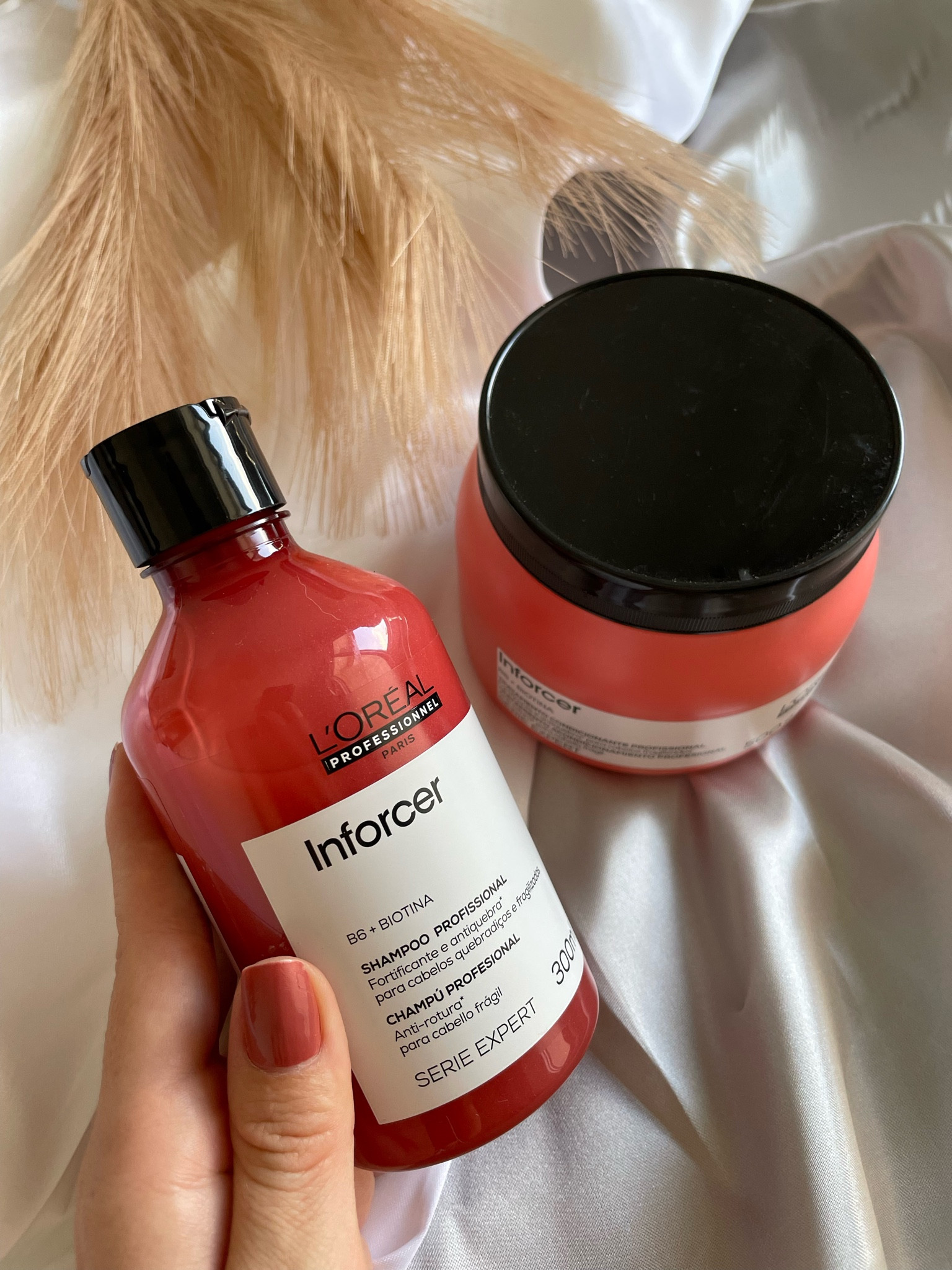 Loreal Inforcer é aquele kit perfeito pra recuperar o cabelo danificado! 

Linha de reconstrução que reforça o fio dando mais resistência! 



#LTKFind #LTKbeauty #LTKbrasil