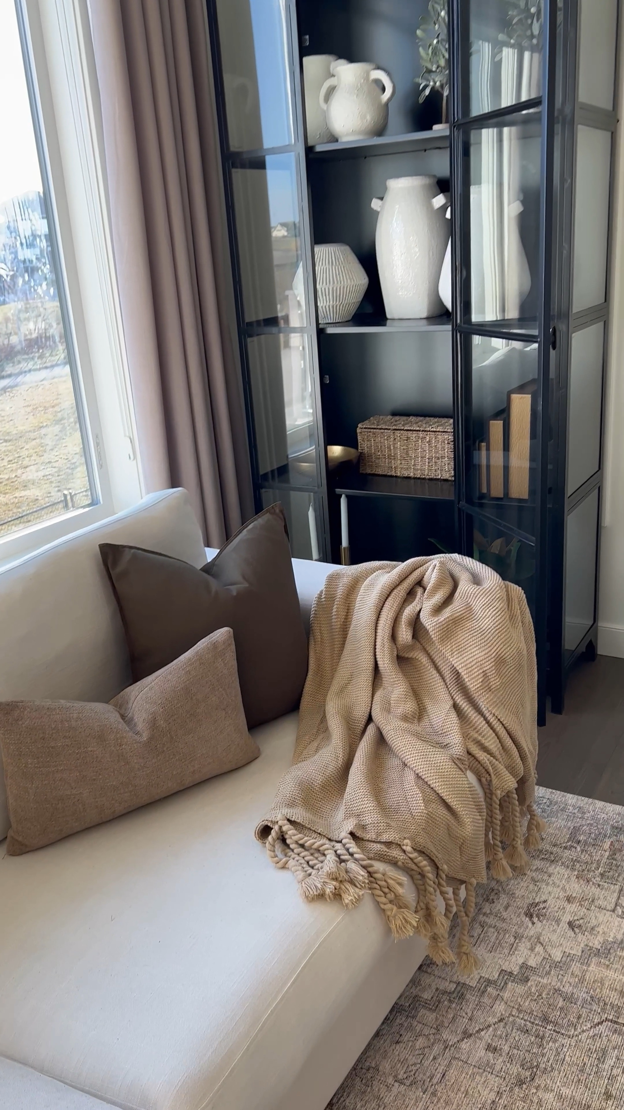 The perfect vintage area rug to add to your Living room or bedroom. I chose the 9x12 inch rug as it is the perfect size for my square coffee table.

#LTKhome #LTKstyletip #LTKsalealert