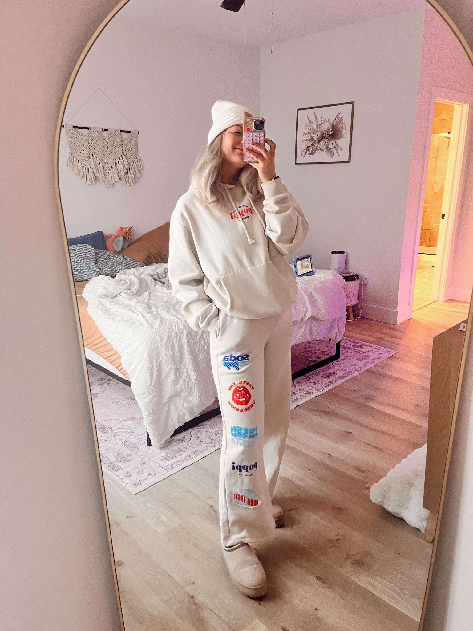pls excuse me while I live in my poppi sweats the next few months. 🤌🏼🍒🍓🍇🫐🍉🍊 #targetstyle #poppi #sharemytargetstyle 

#LTKFitness #LTKBeauty #LTKSeasonal